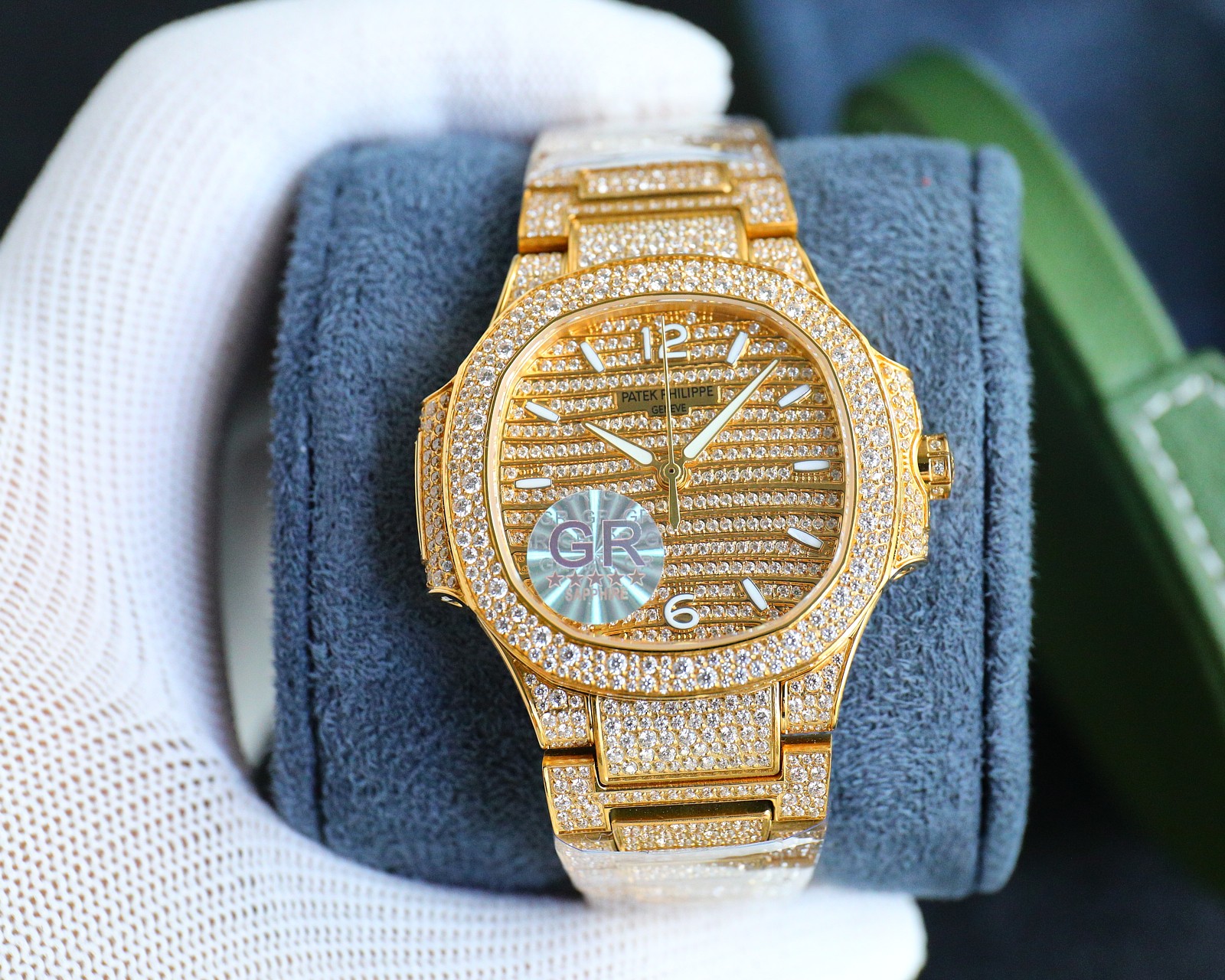 Patek Philippe 7118 Women's Nautilus Full Diamond Limited Edition