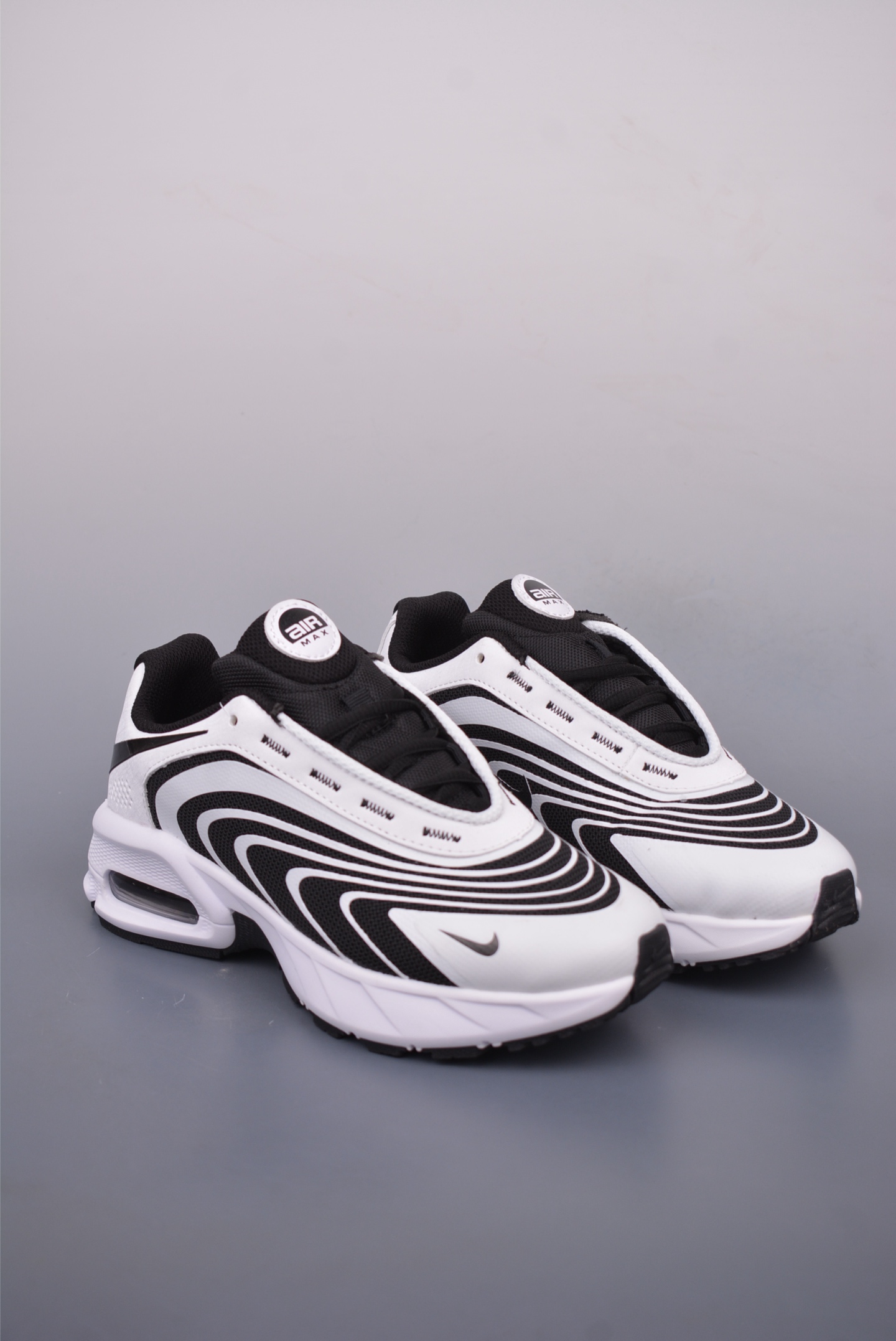 Nike Air Max Fire 