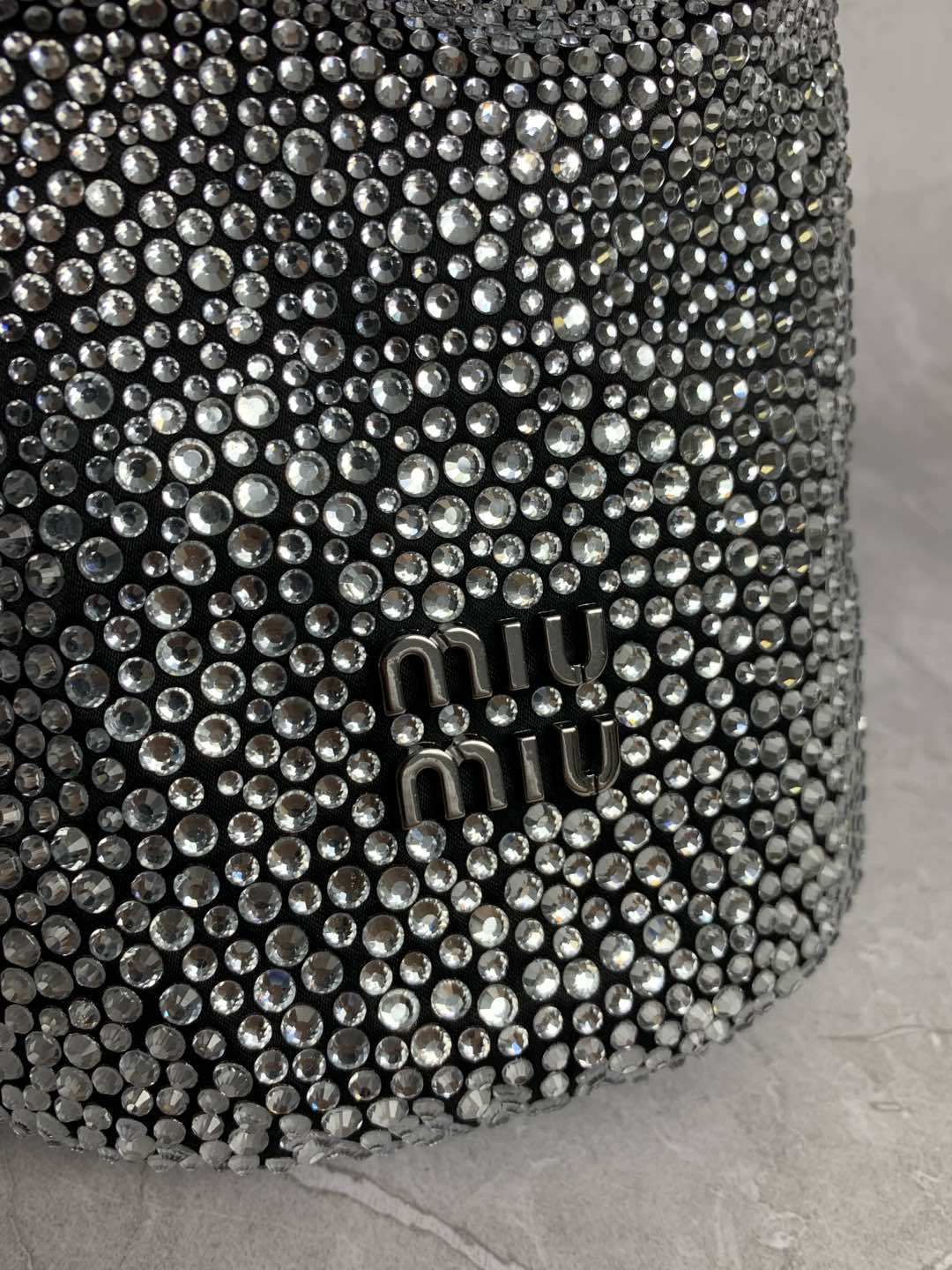 Miu Miu Diamond Bucket Bag 5BE090