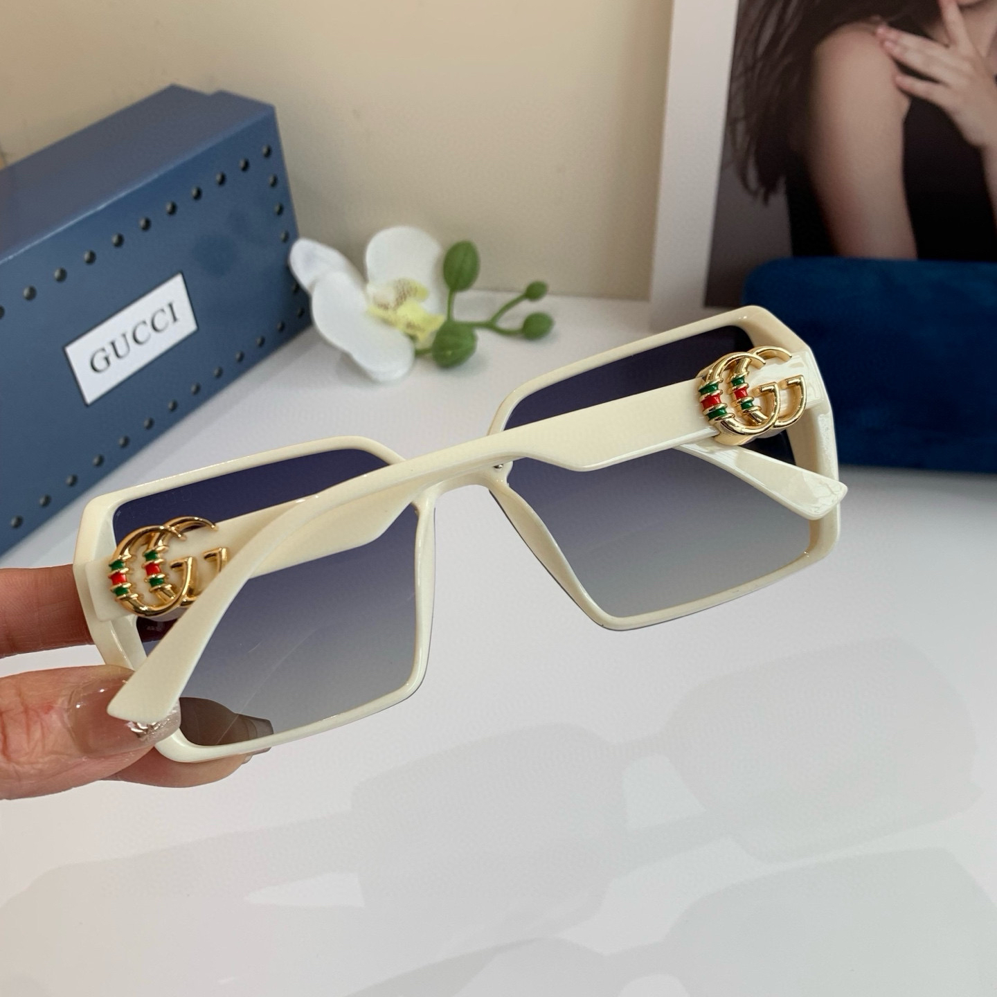 Gucci Square Frame Sunglasses