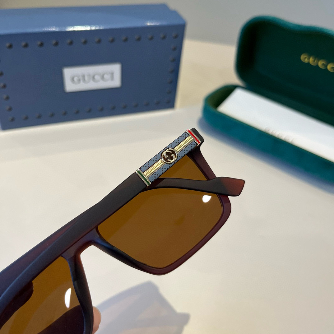 Gucci Square Frame Sunglasses