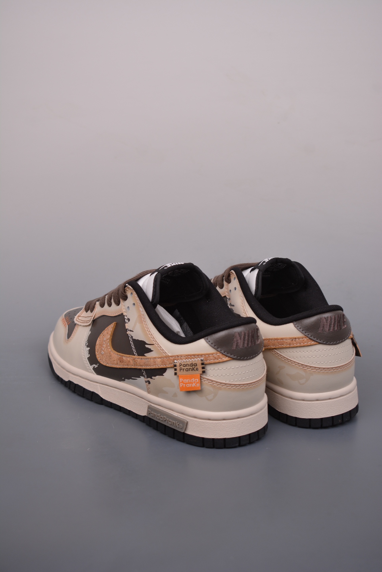 Nike SB Dunk Low Desert Storm Black and Brown Sandstorm Graffiti DD1391-100