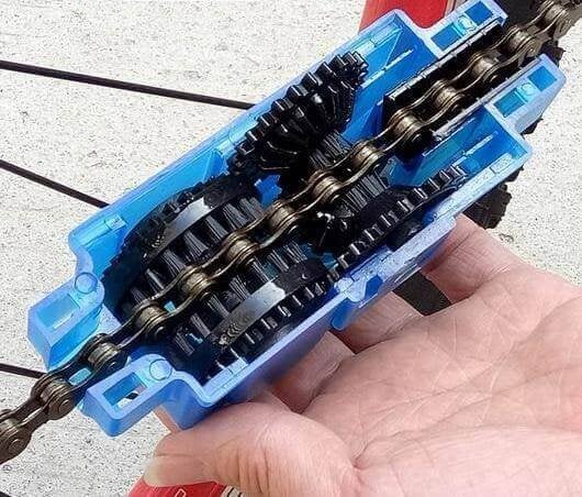 Bicycle Chain Cleaner