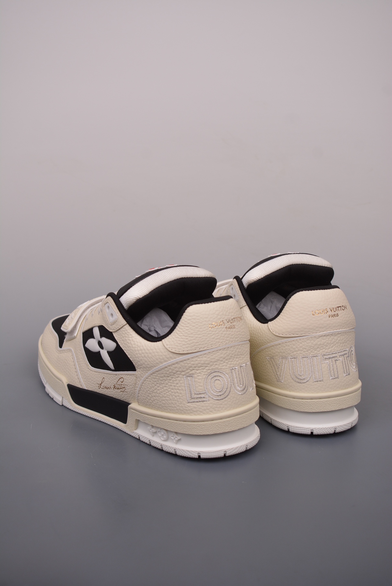 Louis Vuitton Archlight Sneakers White and Black