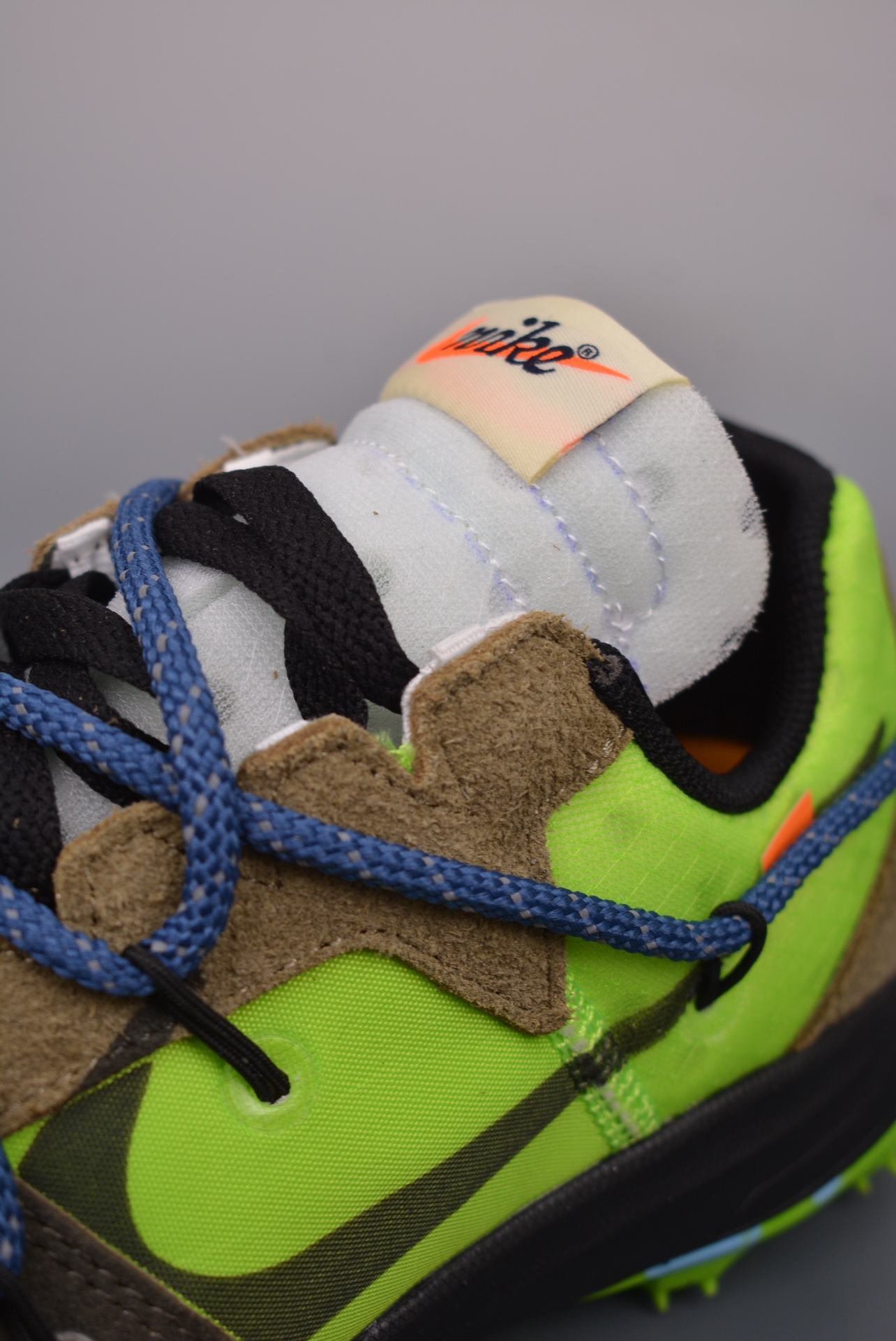 Off-White ™ x Nike Zoom Terra Kiger 5 Athlete in Progress CD8179-300