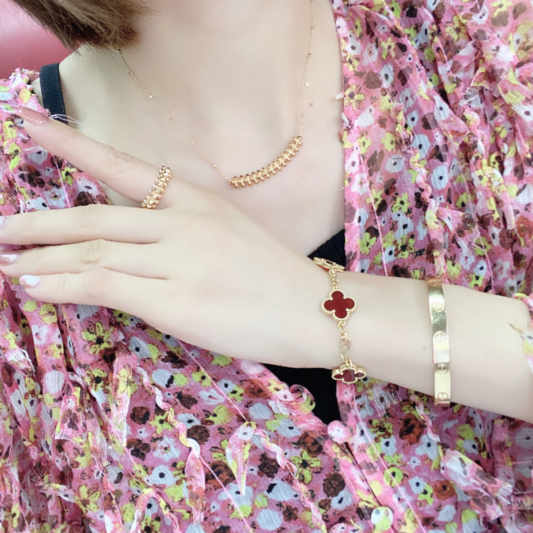 Cartier Rivet Necklace