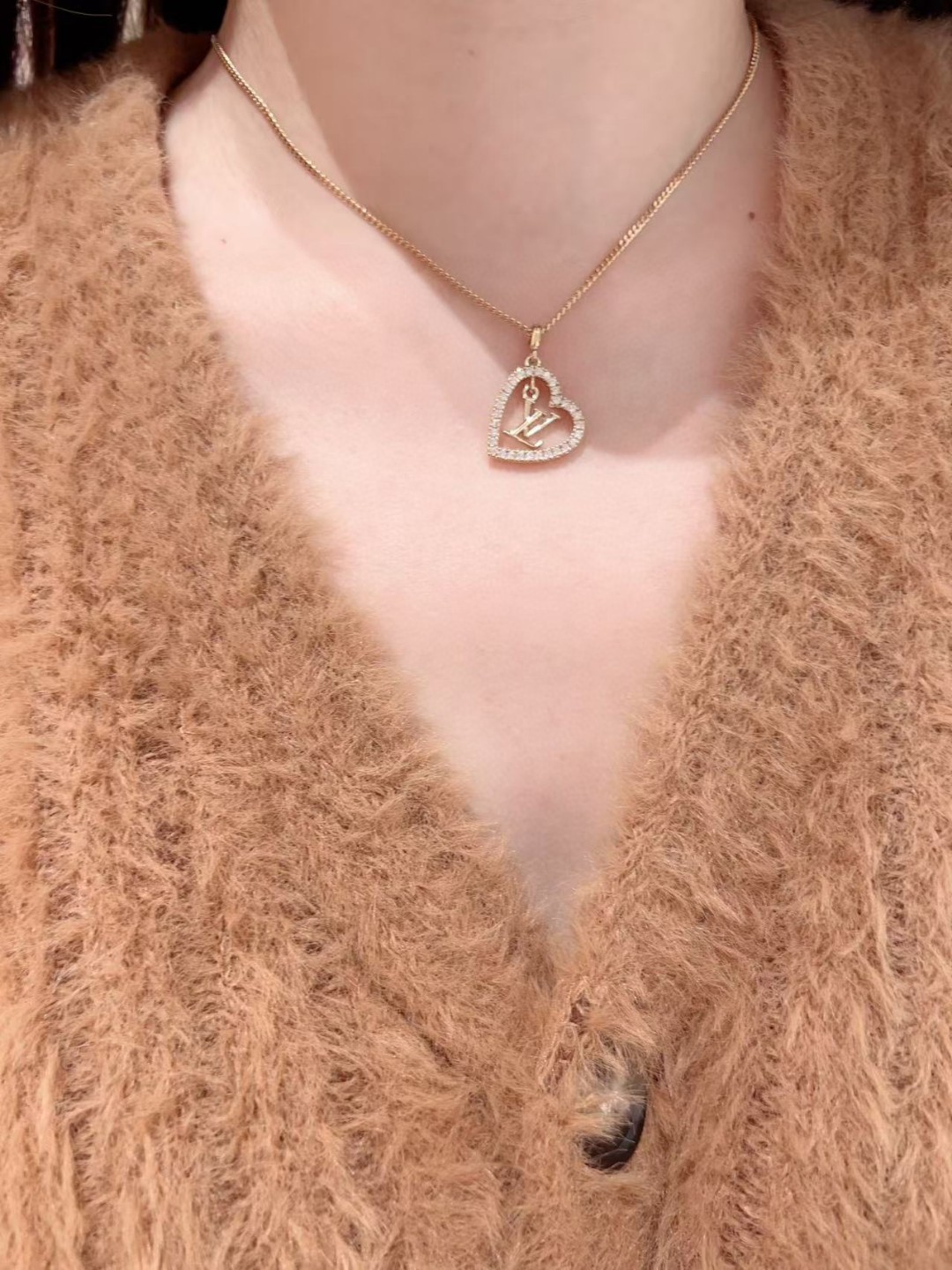 Louis Vuitton Heart Diamond Necklace
