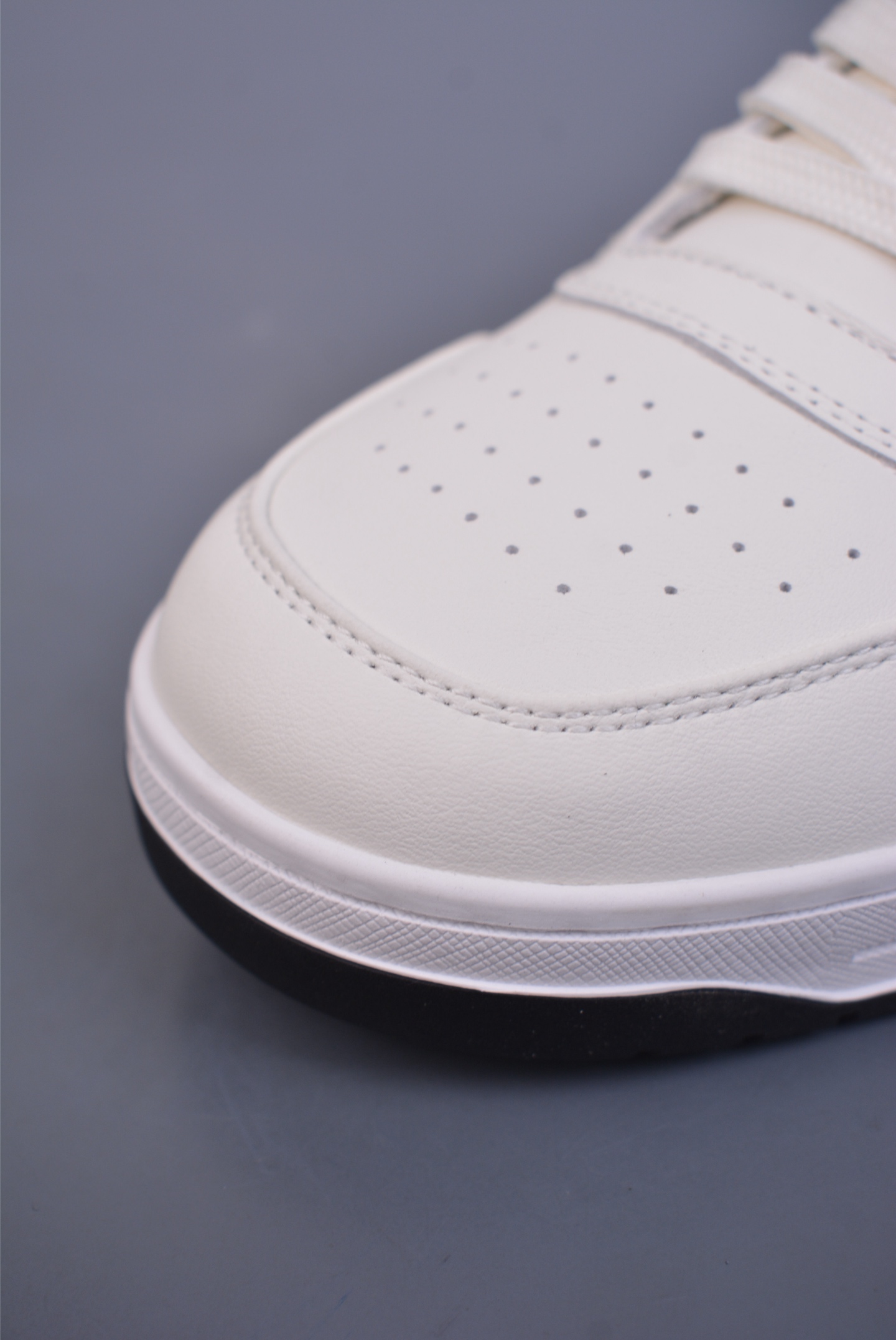 Prada low-top casual sneakers white and black LOGO COGNAC