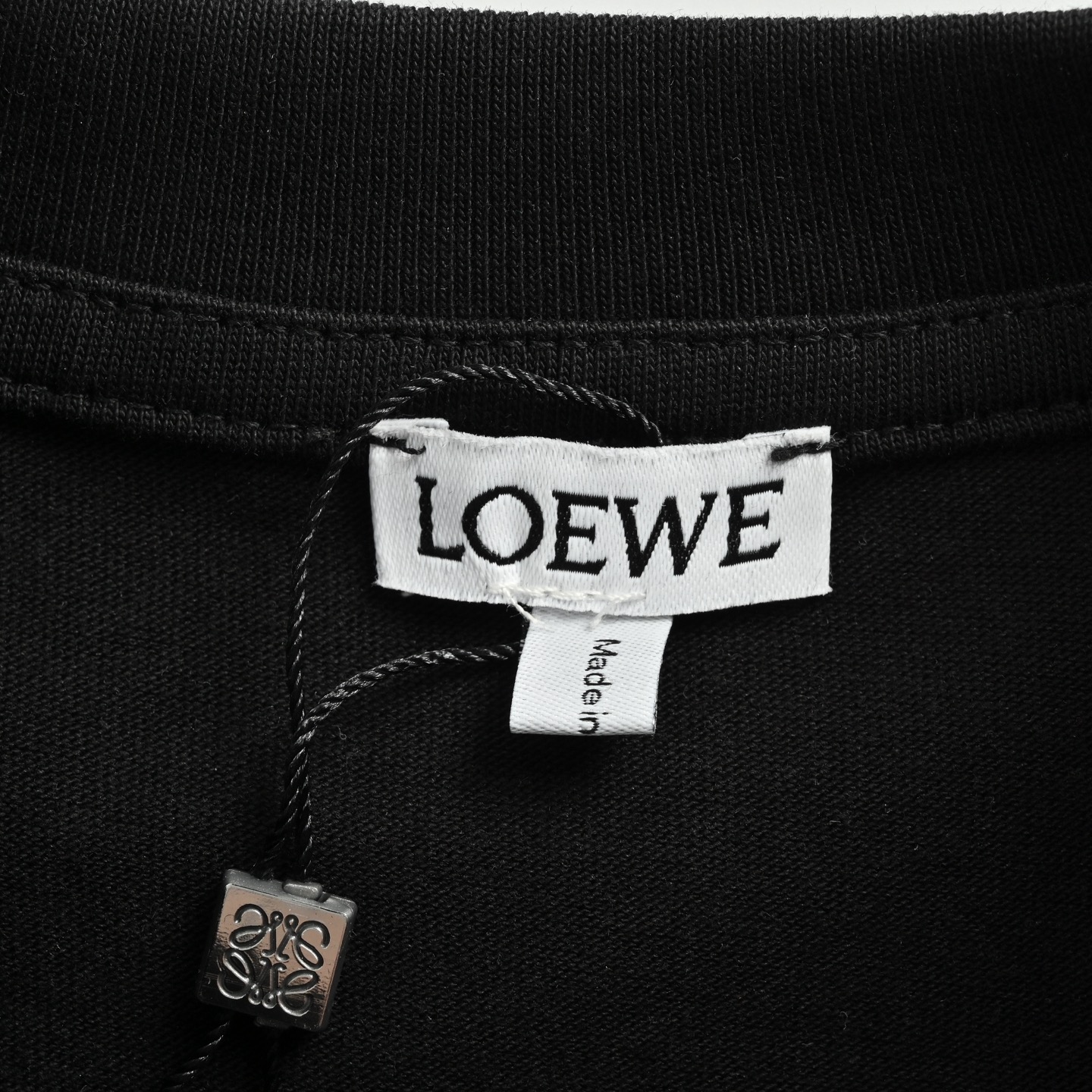 Loewe 25ss toothbrush embroidered short sleeves