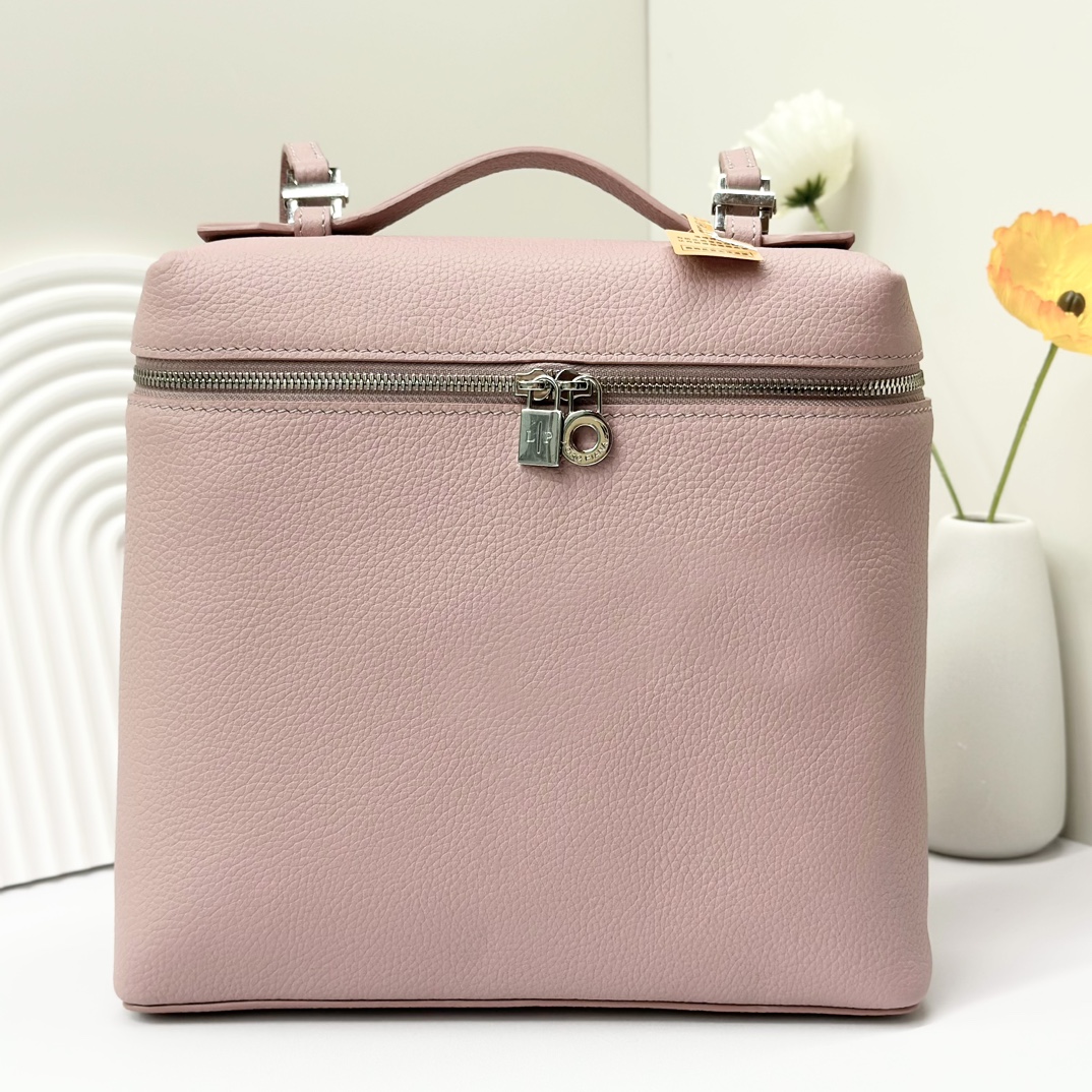 Loro Piana Extra poet L23.5 Square Backpack FAI6491