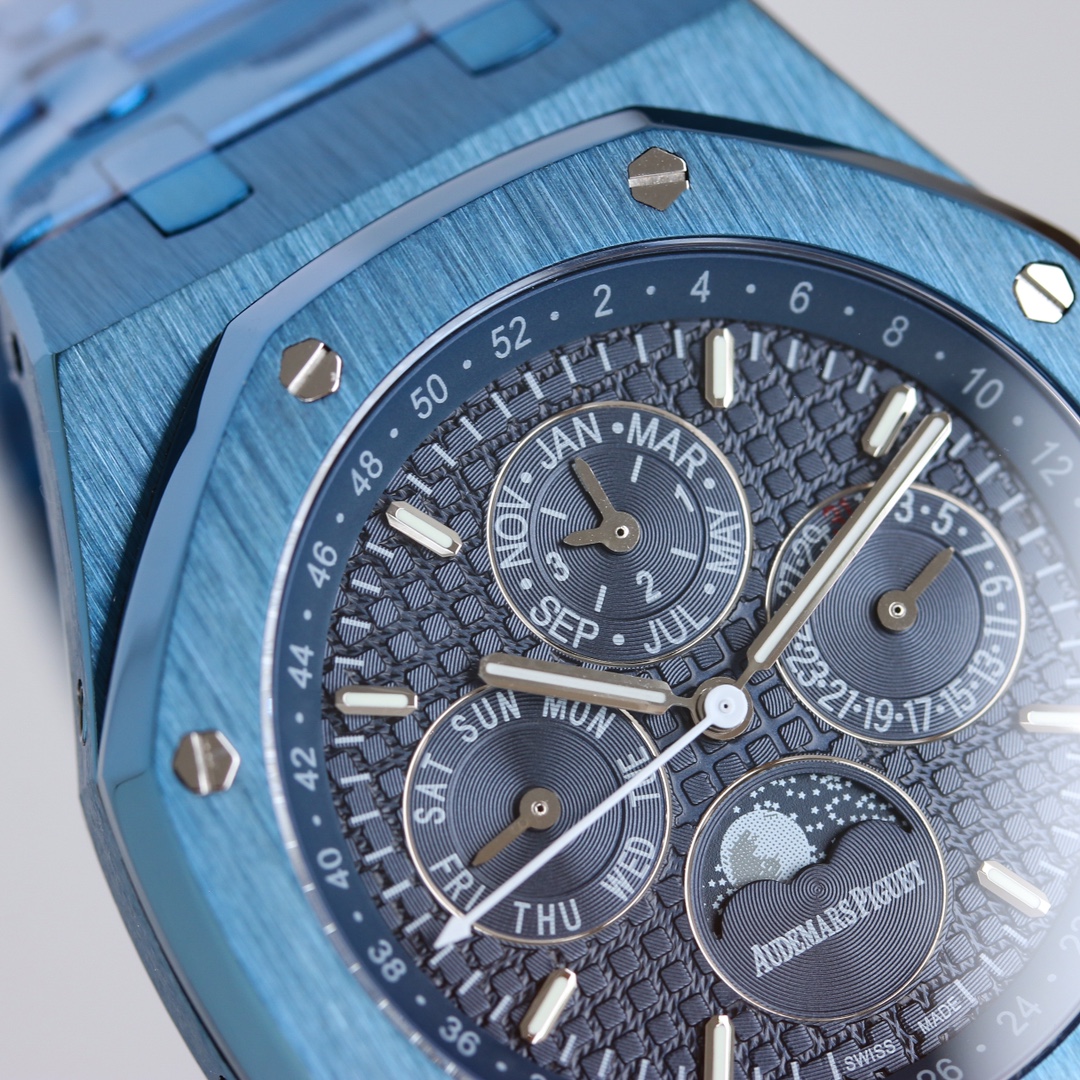 Audemars Piguet Royal Oak 26574ST Series Men's Watch