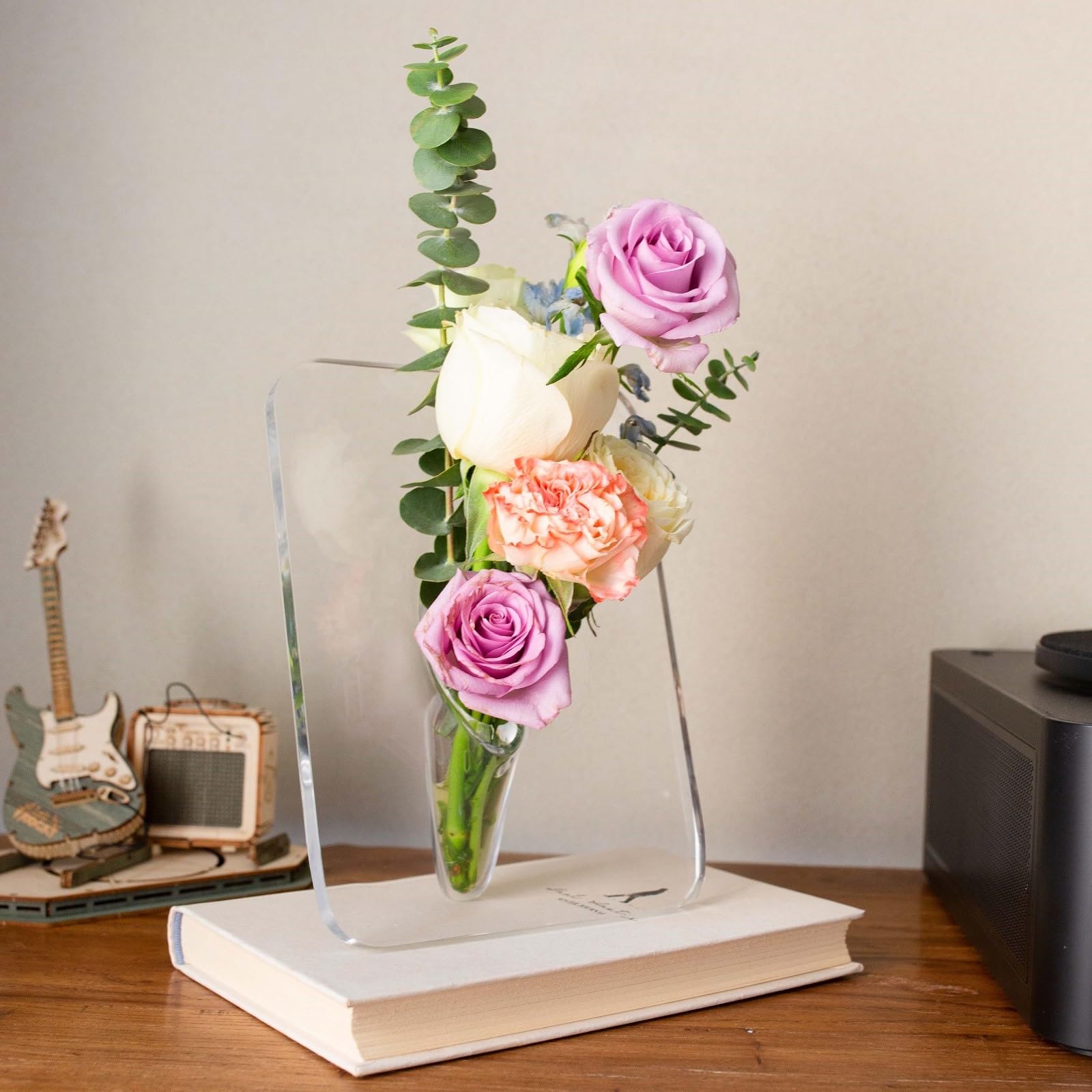 🔥Last Day 50% OFF🔥Acrylic Photo Frame Shaped Flower Vase📦BUY 2 GET 10% OFF & FREE SHIPPING NOW