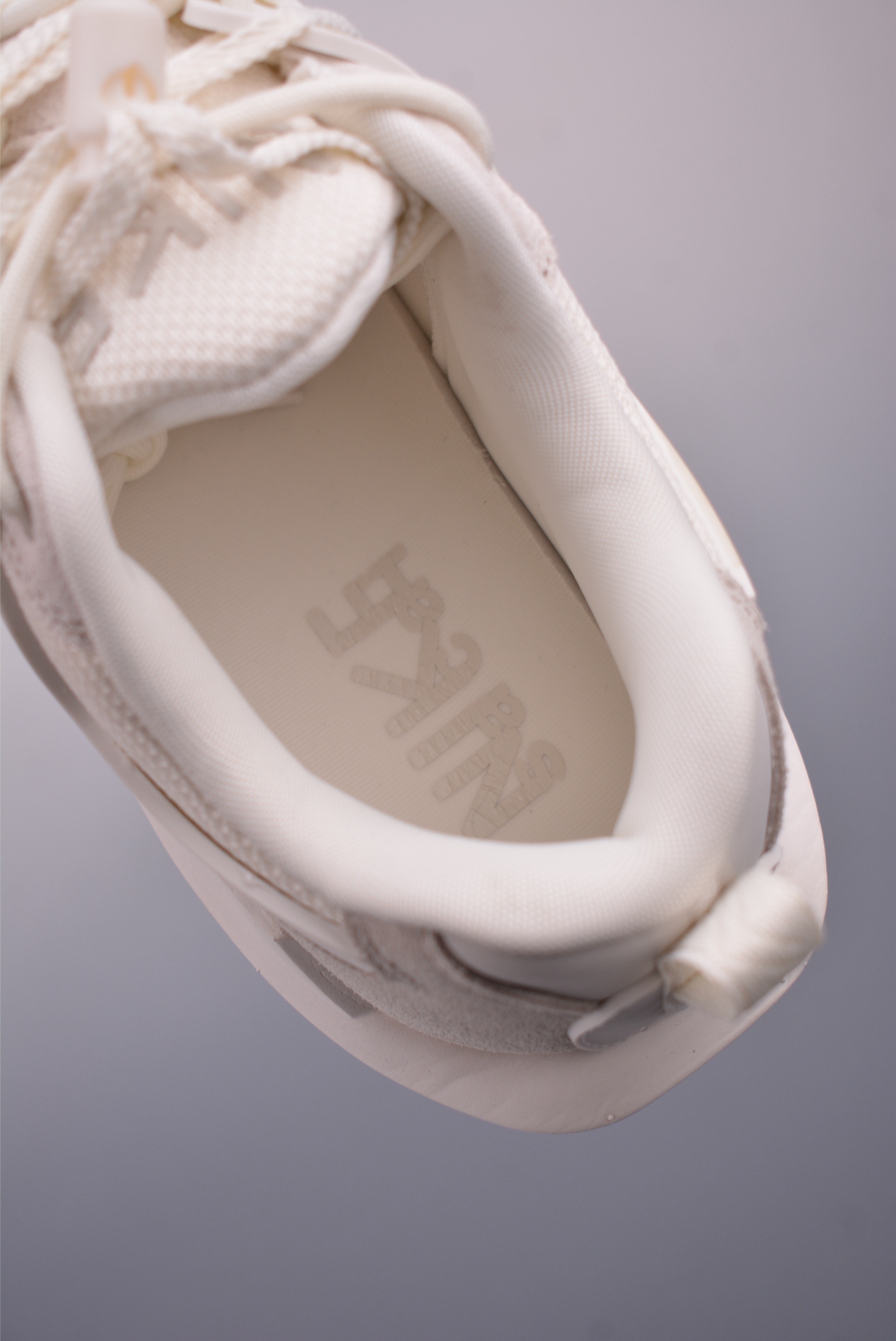 Sacai x NIKE Zegama Dome SP