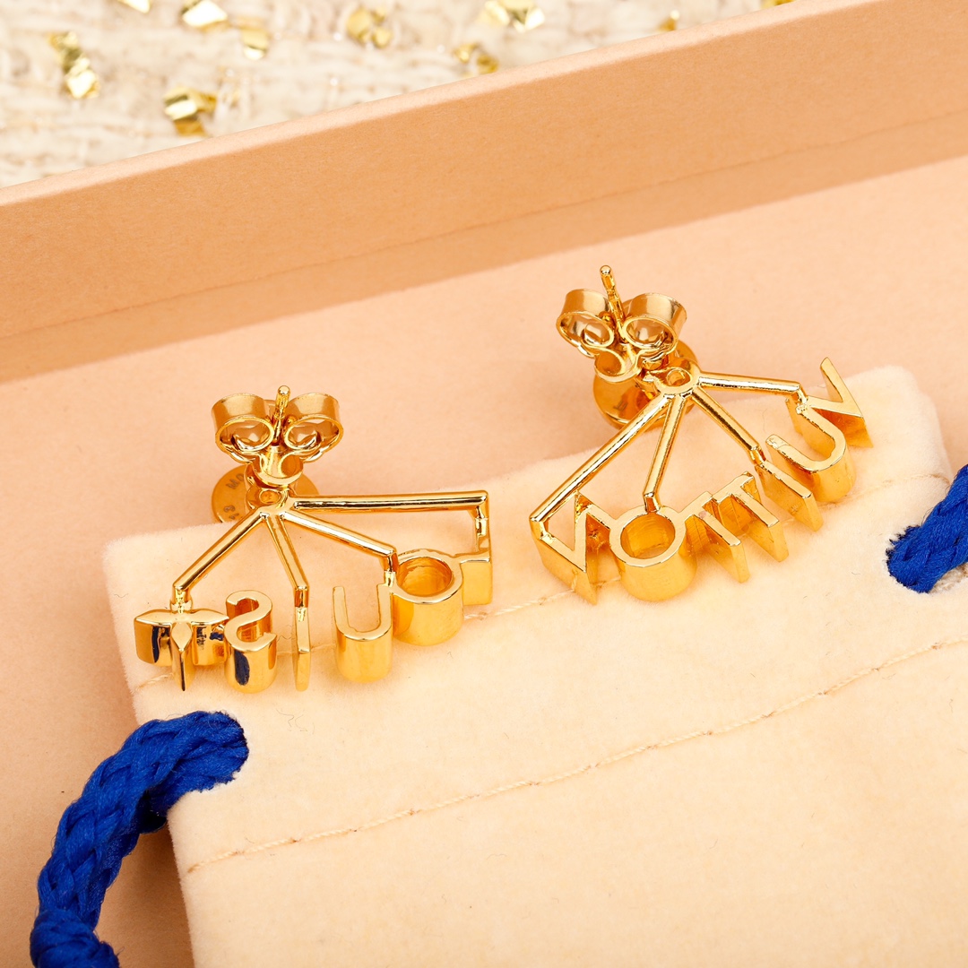 Louis Vuitton Flowergram Stud Earrings