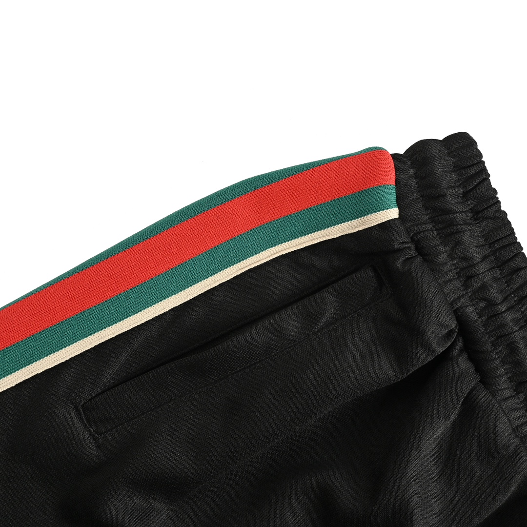 Gucci Classic Red and Green Web Pocket Double G Embossed Shorts