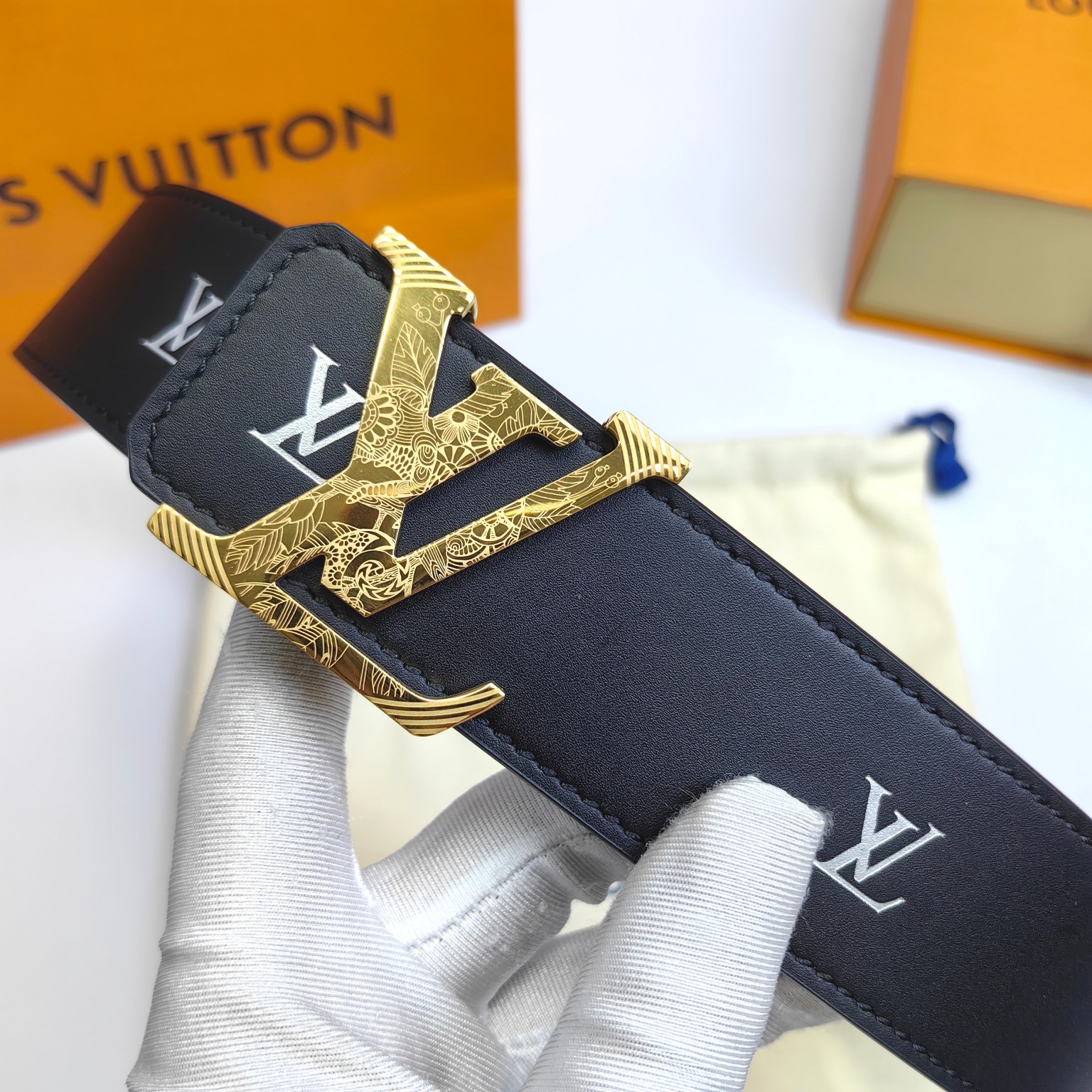 Louis Vuitton Men's Leather Belt with Engraved Buckle, 4CM Width