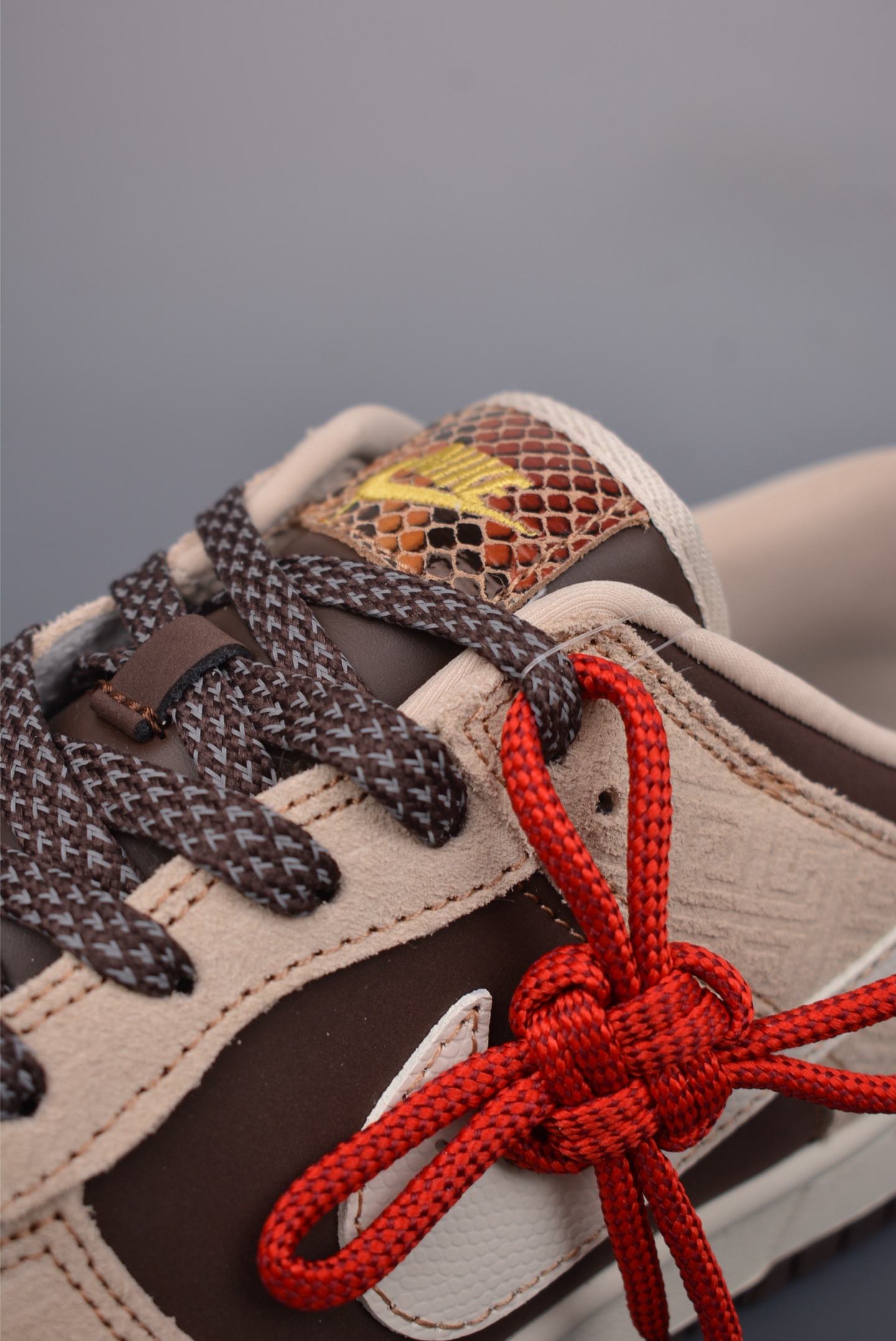 Gucci x Nike SB Dunk Low joint sports shoes AG3702-859