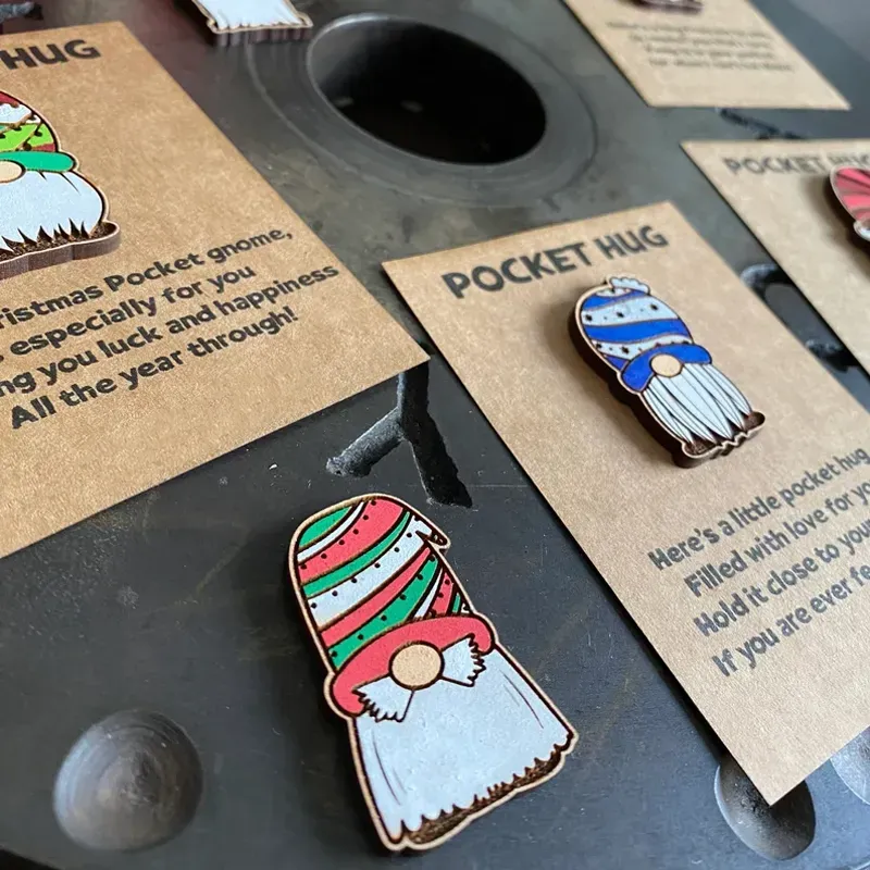 Christmas Gnome Pocket Hugs (4 PCS)