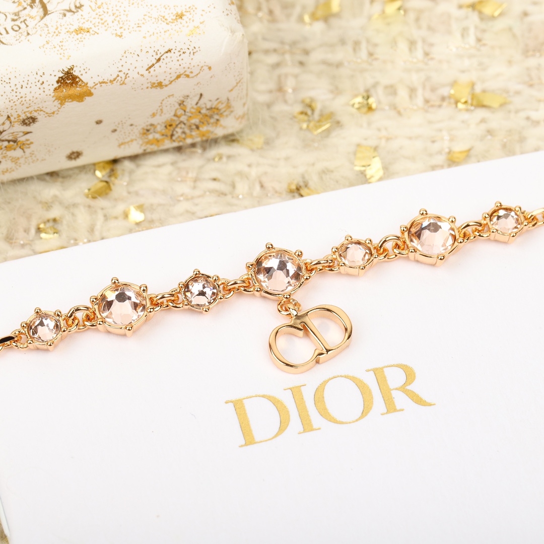 Dior CD letter diamond bracelet