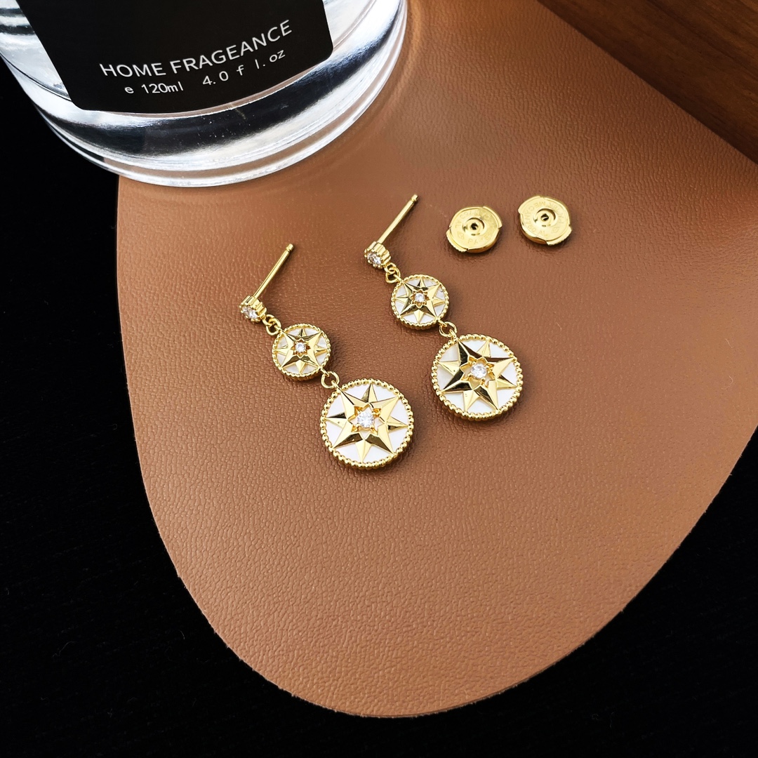 Dior eight-pointed star compass earrings