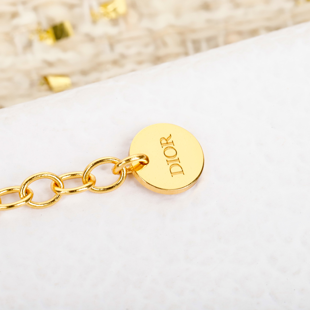 Dior 25 Five-pointed Star CD Pearl Bracelet