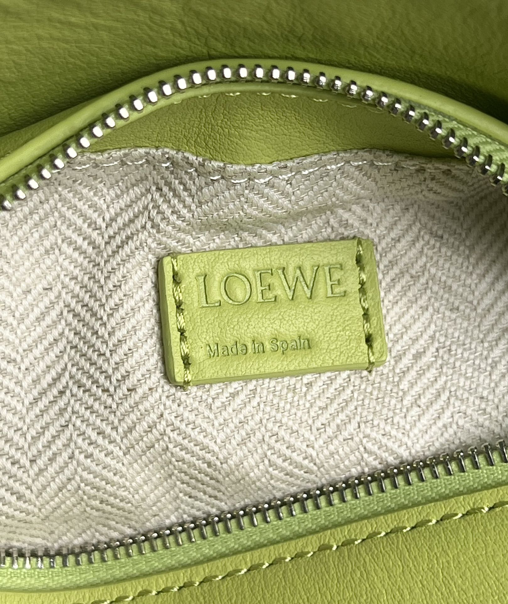 Loewe zzle mini handbag 0680