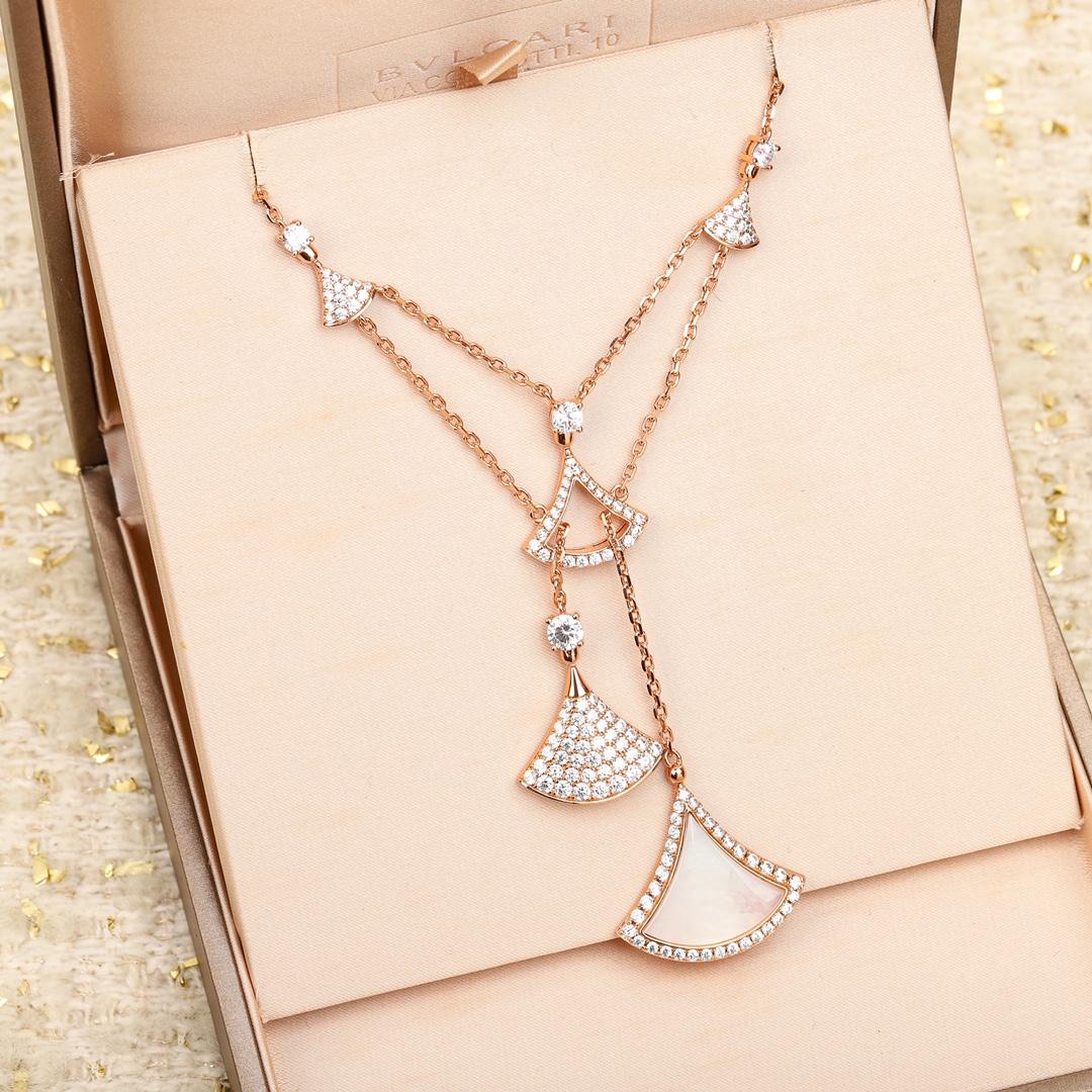 Bulgari fan-shaped double-layer necklace