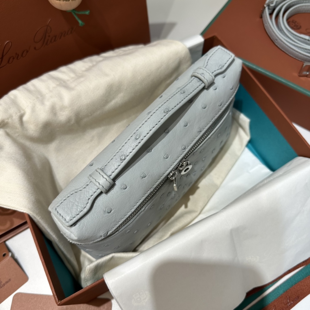 Loro Piana Extra pocket L19 series handbag crossbody bag