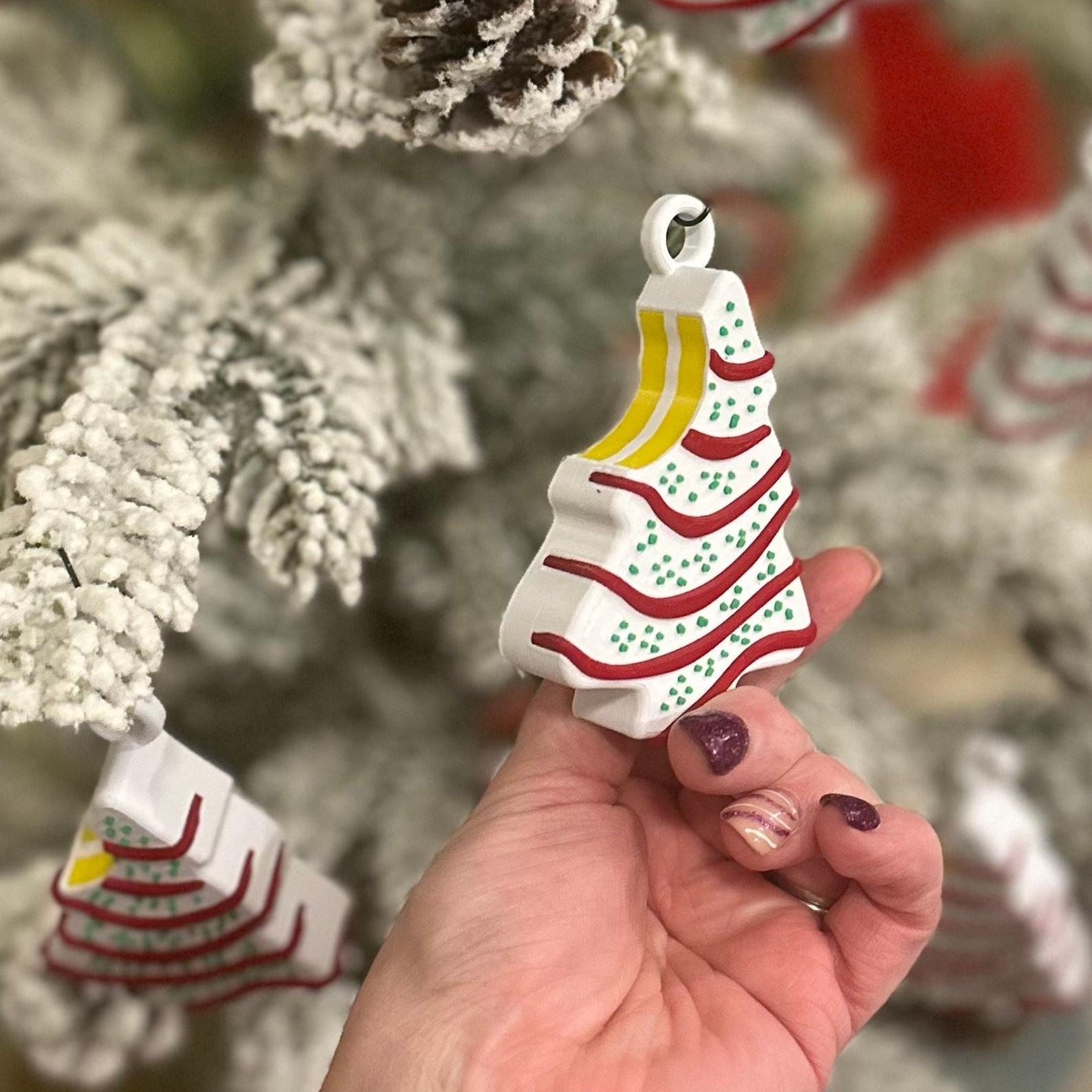 Christmas Tree Cake Ornaments | Classic holiday treats