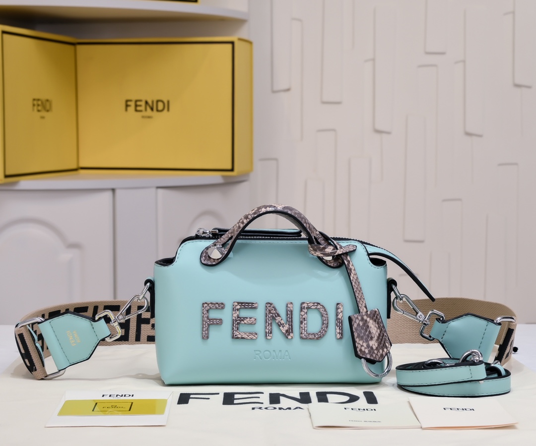 FENDI by the way Boston tote bag 8876