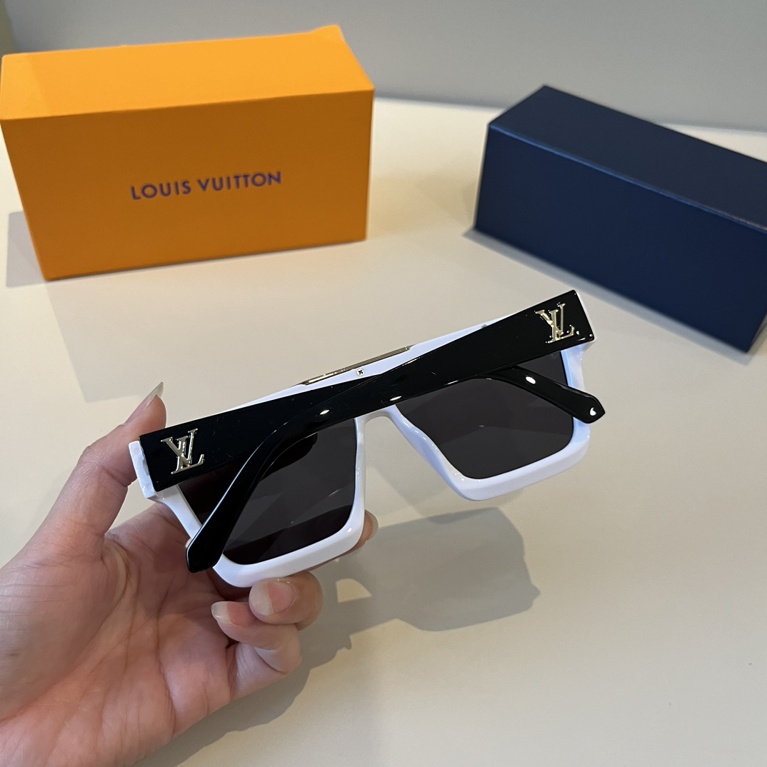 Louis Vuitton square-frame sunglasses