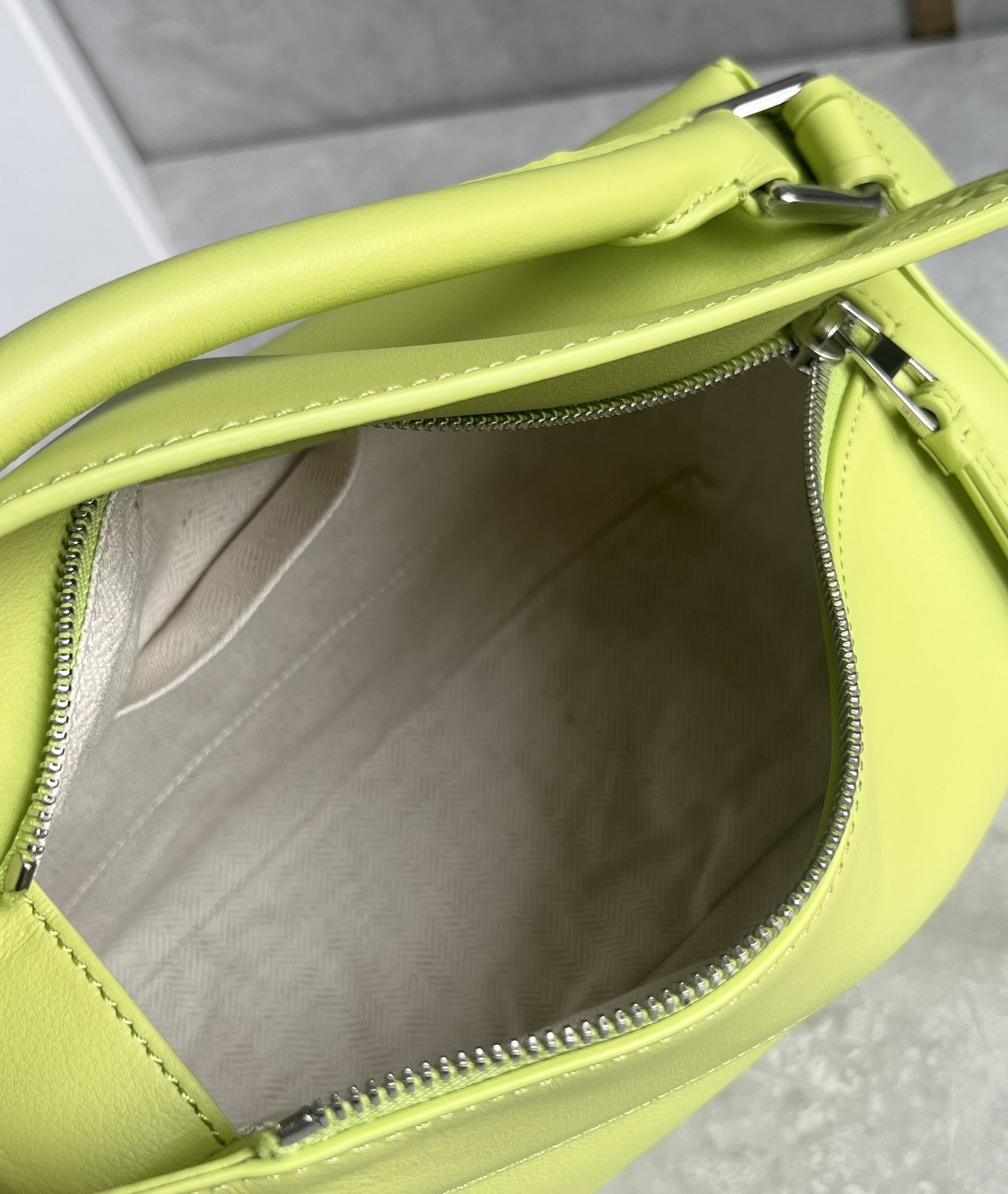 Loewe suede colorblocked zzle bag 0681