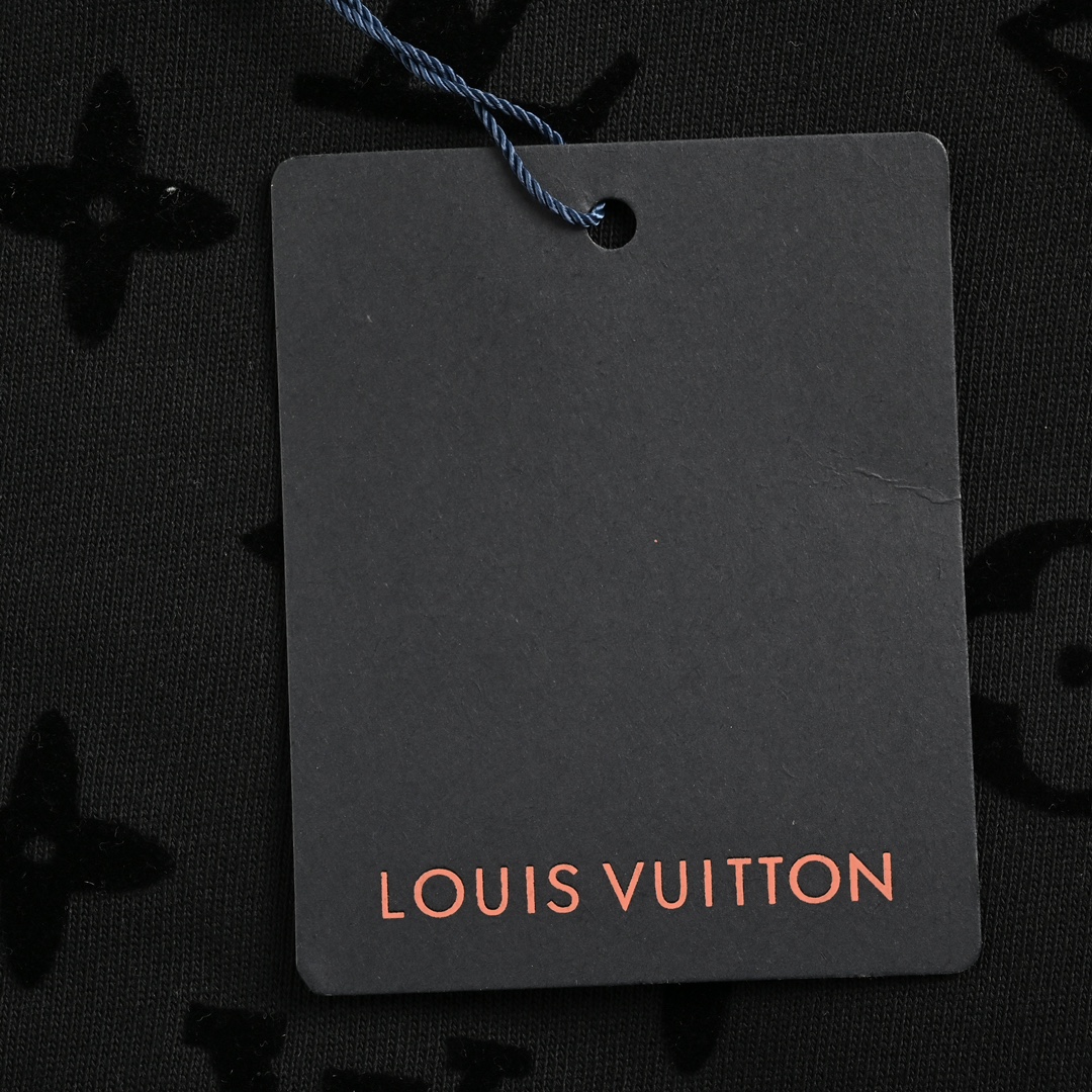 Louis Vuitton 24Fw all-over monogram flocked print crewneck sweatshirt