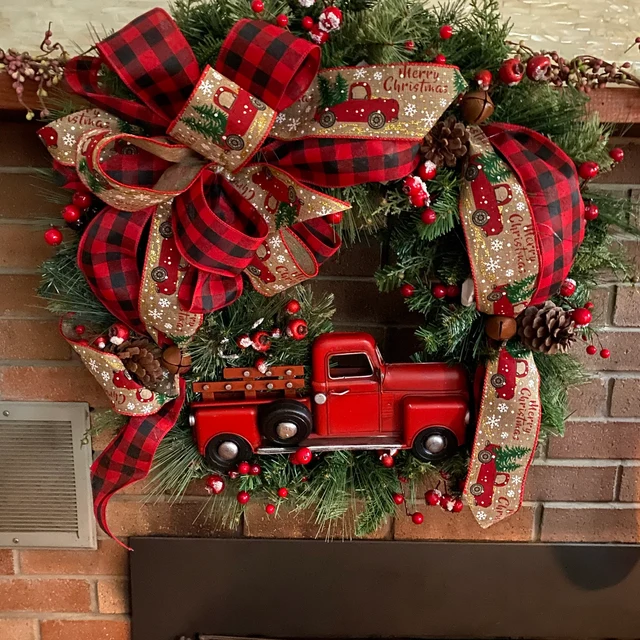 Red Truck Christmas Wreaths