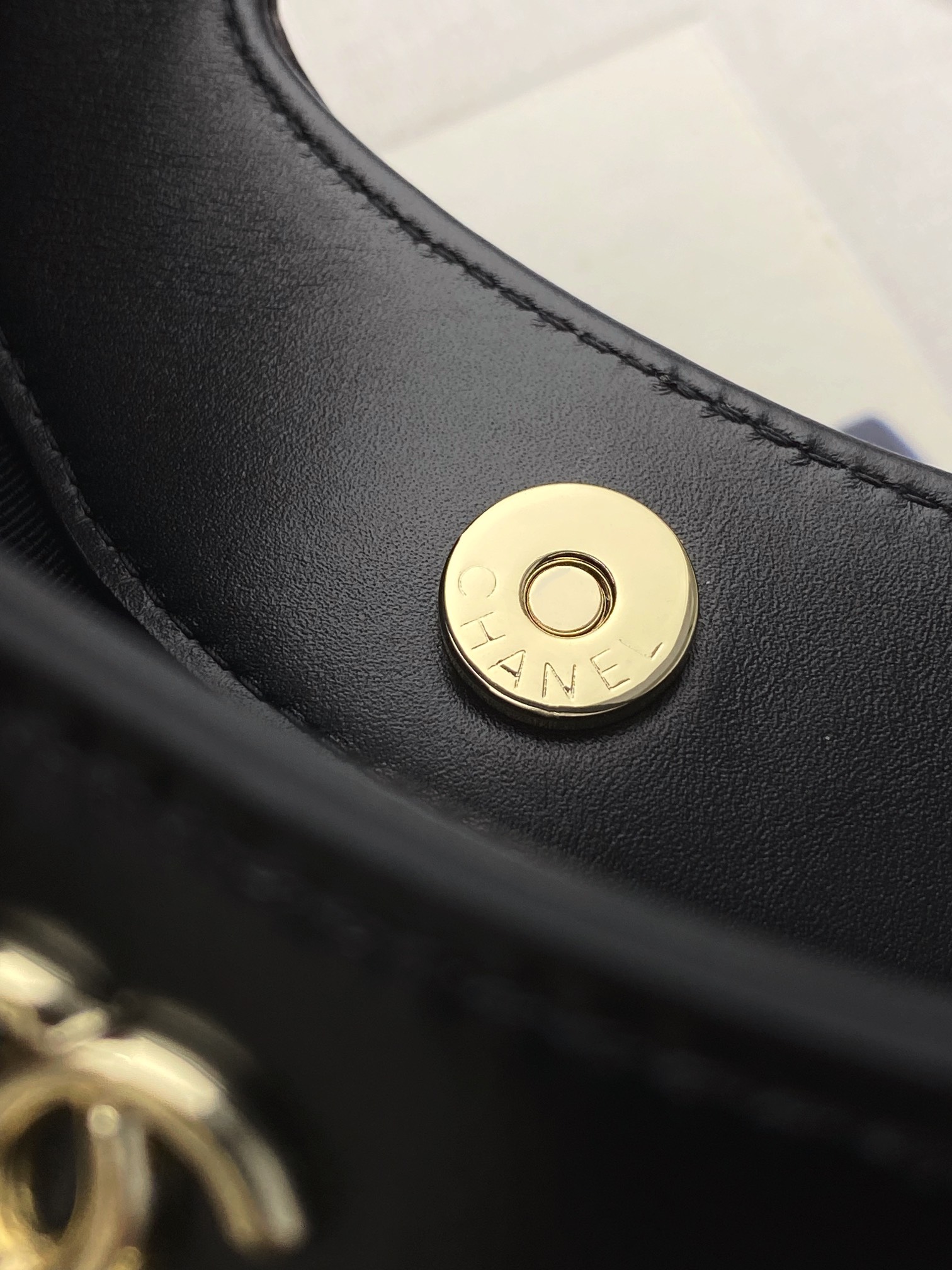 Chanel 24C cowhide 31bag nano 365600980