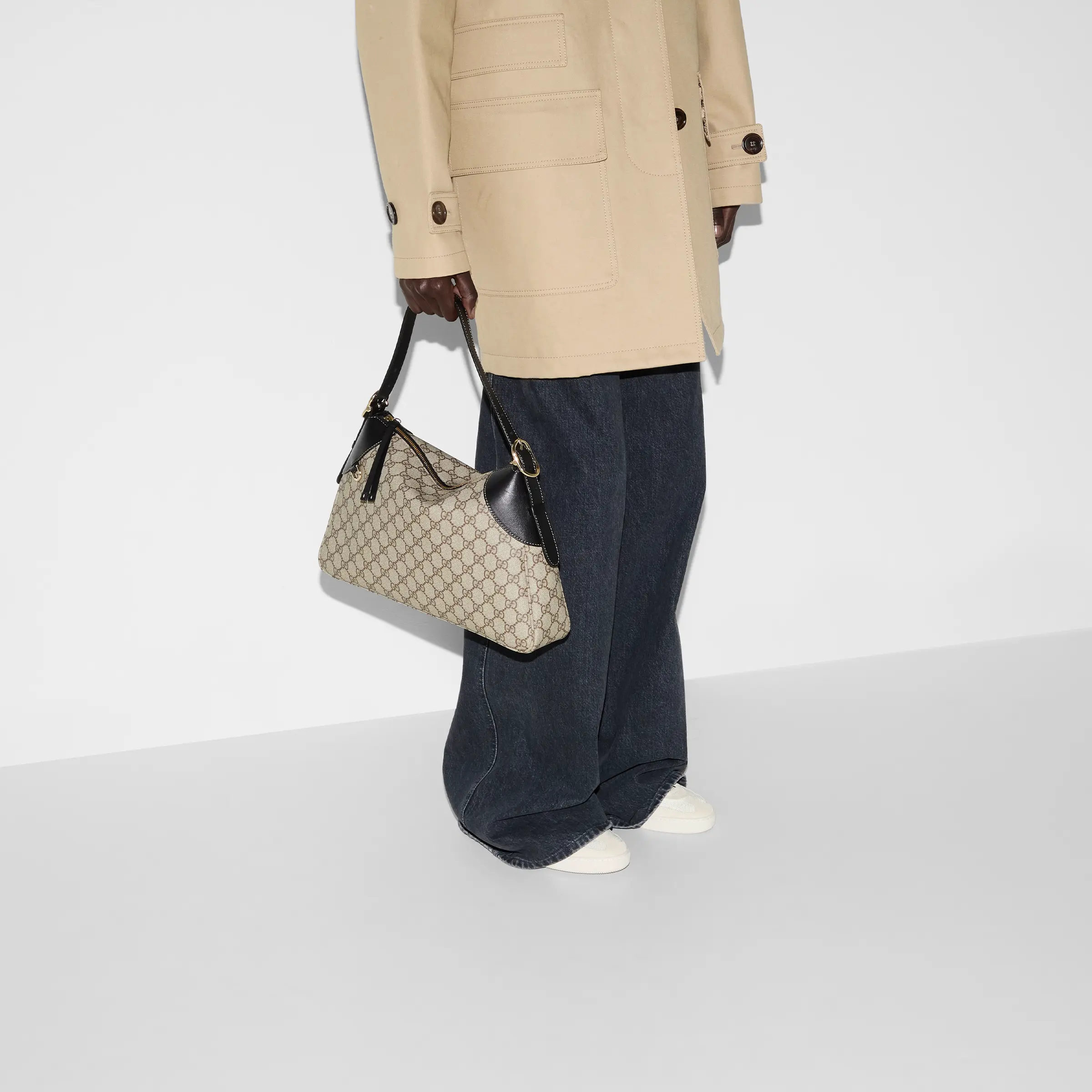Gucci GG Emblem Large Shoulder BagStyle ‎815217 FAD6L 9741
