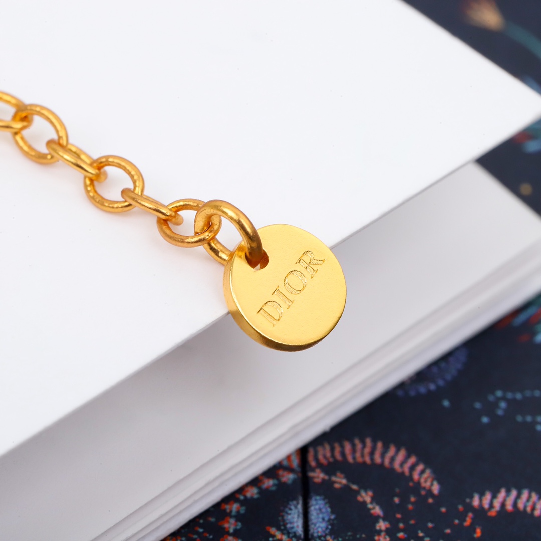 Dior Pearl Letter Bracelet