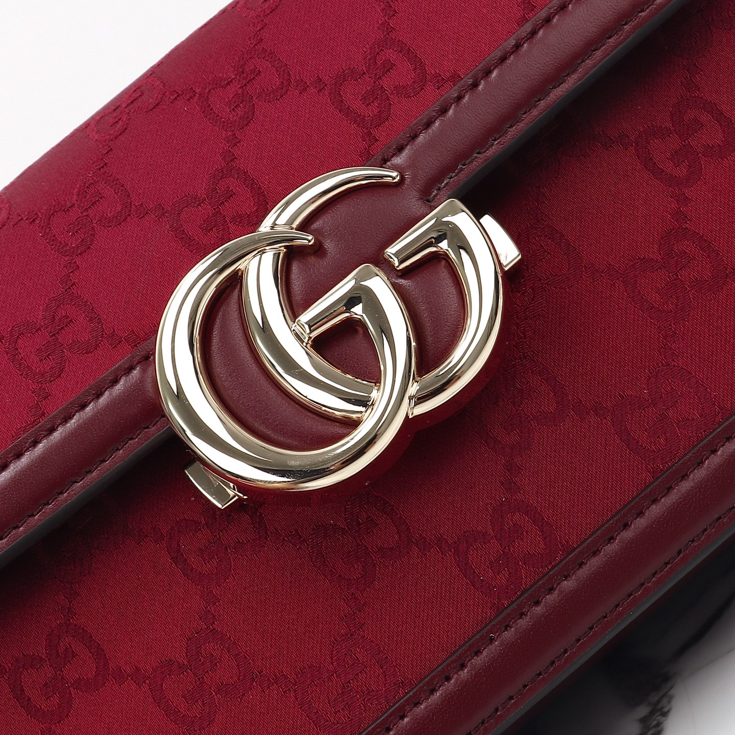 Gucci Go small shoulder bag 826761