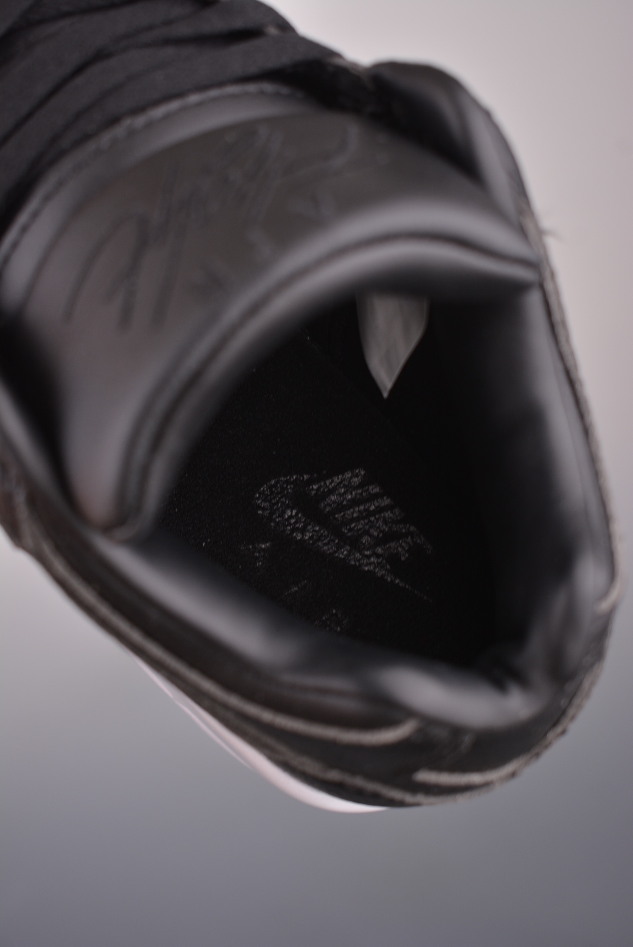 Nike Air Flight 89 Black 828295-002