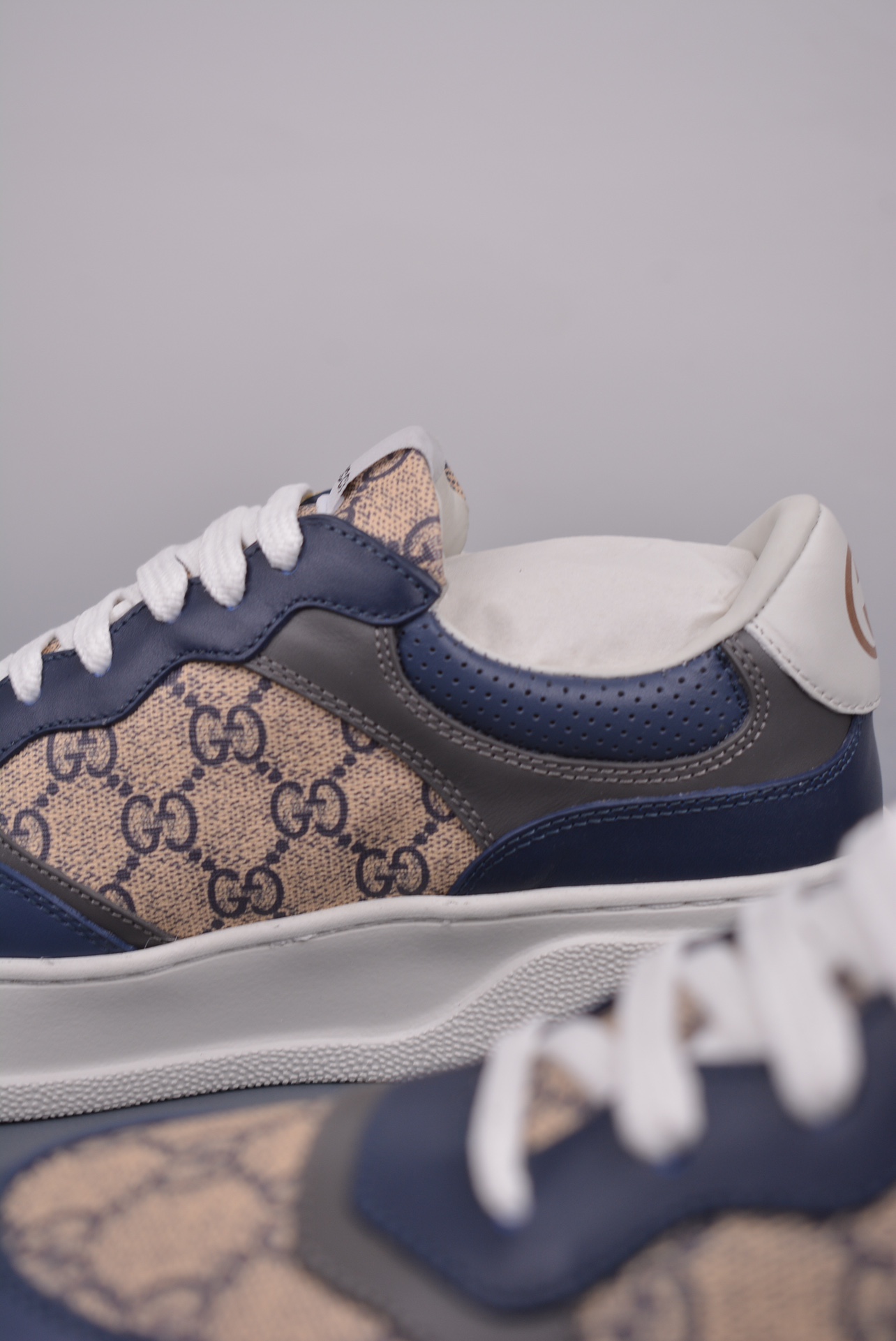 GUCCI Leather Navy Blue Ebony Gray GG Print
