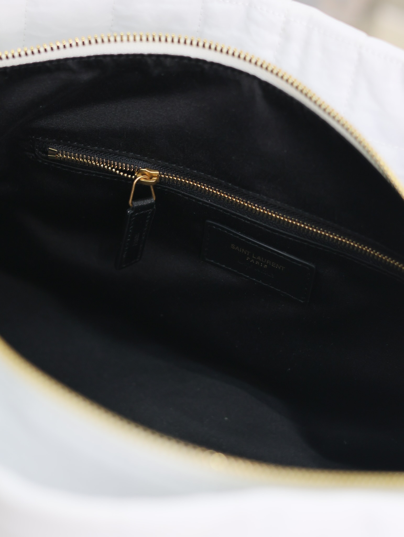 Yves Saint Laurent Gloria Travel Bag 757209