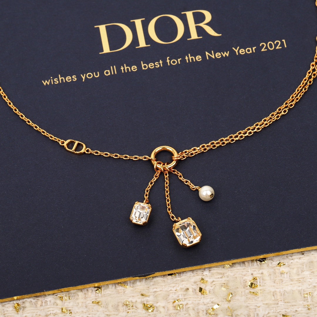 Dior one bead two diamond necklace