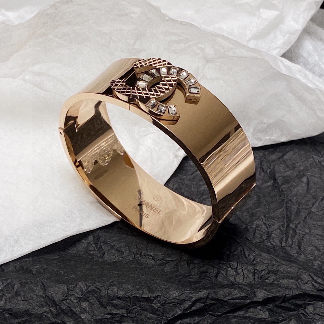 Chanel wide micro diamond bracelet