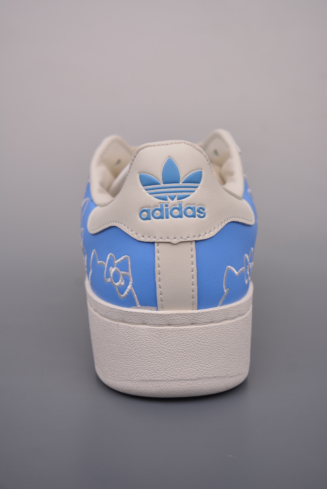 《Hello Kitty》x Adidas Originals Superstar XLGBlue Burst IG4477
