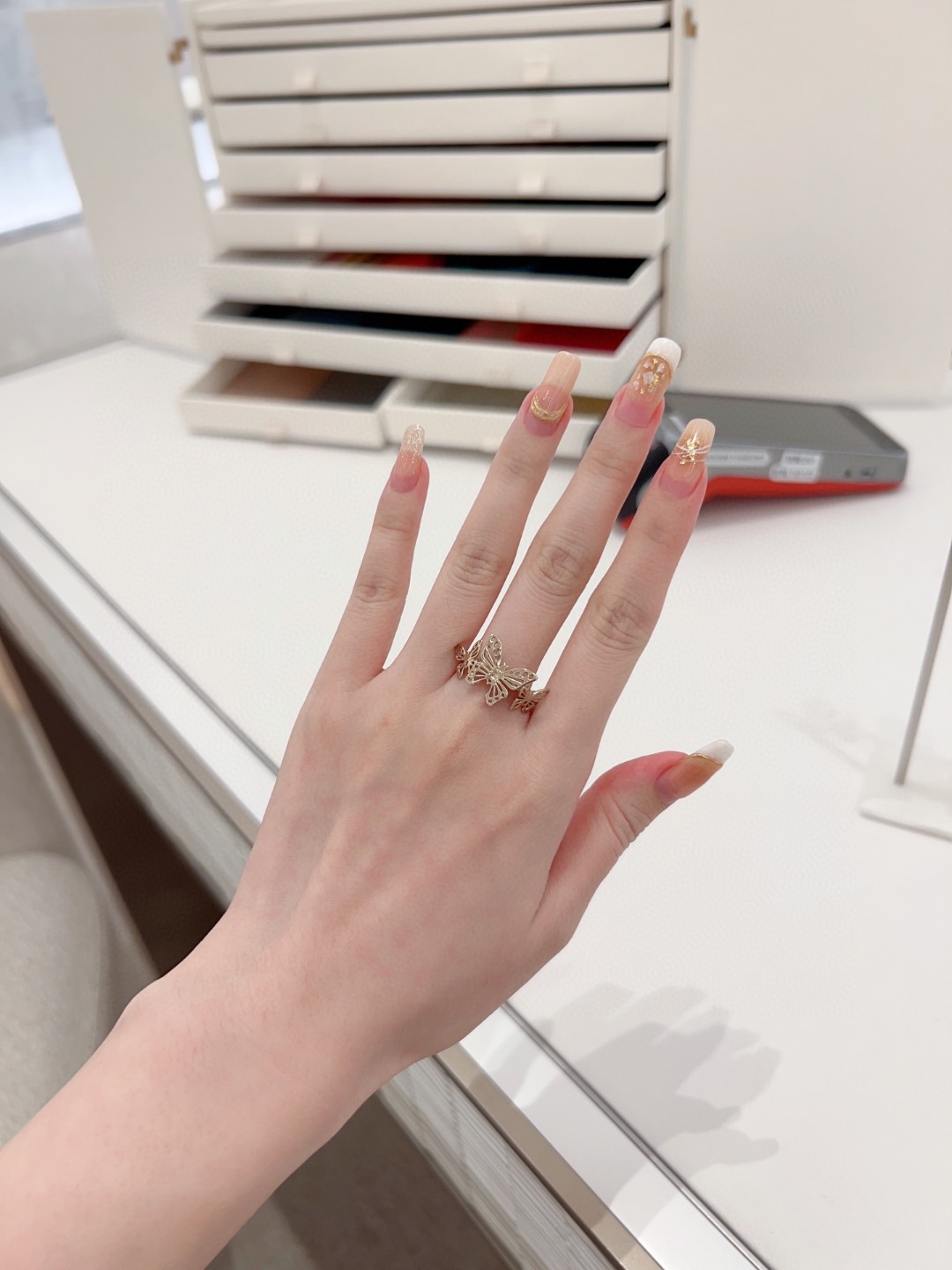 Dior hollow butterfly ring