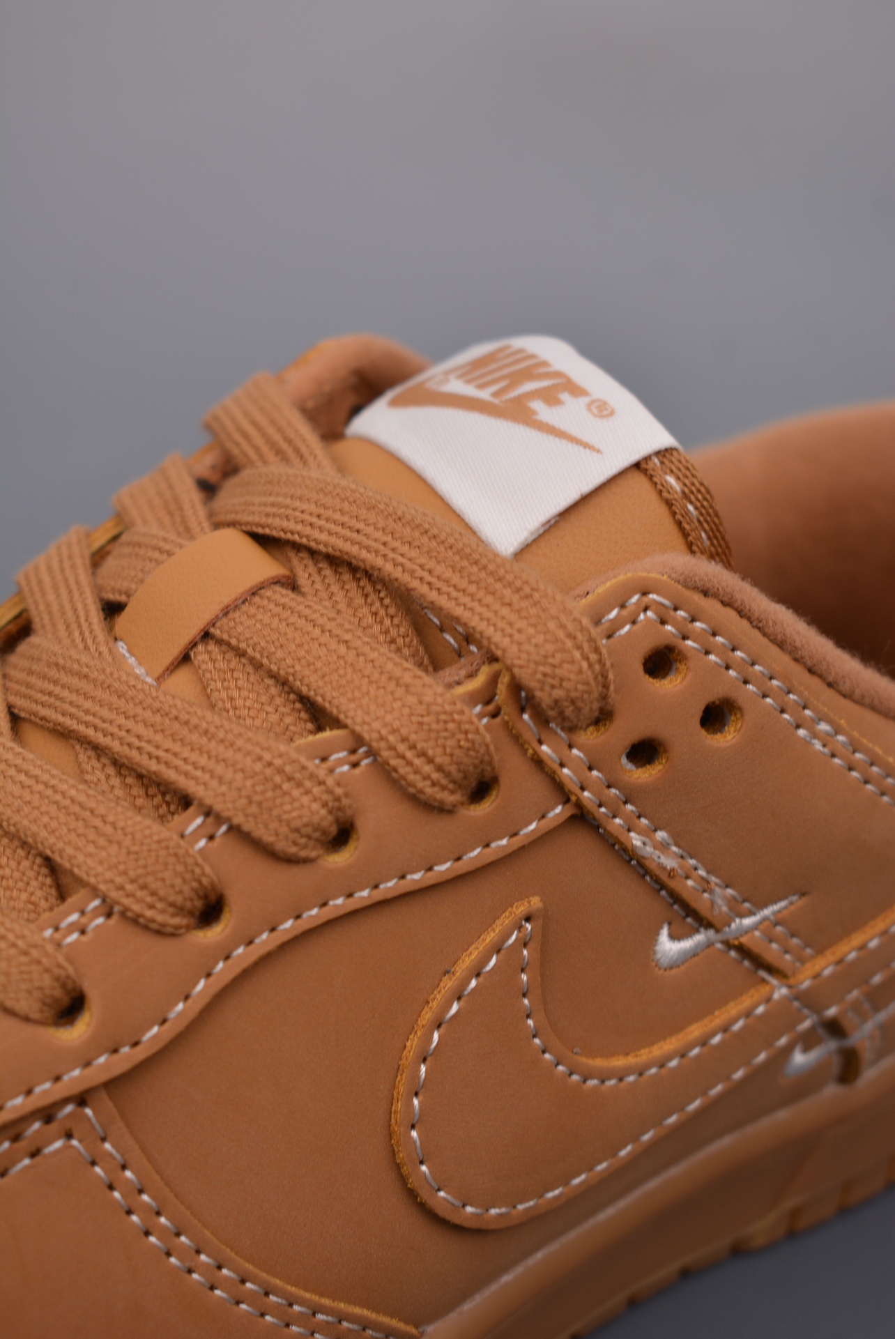 Nike SB Dunk Low NIKE Matte Wheat Yellow XX3168-305
