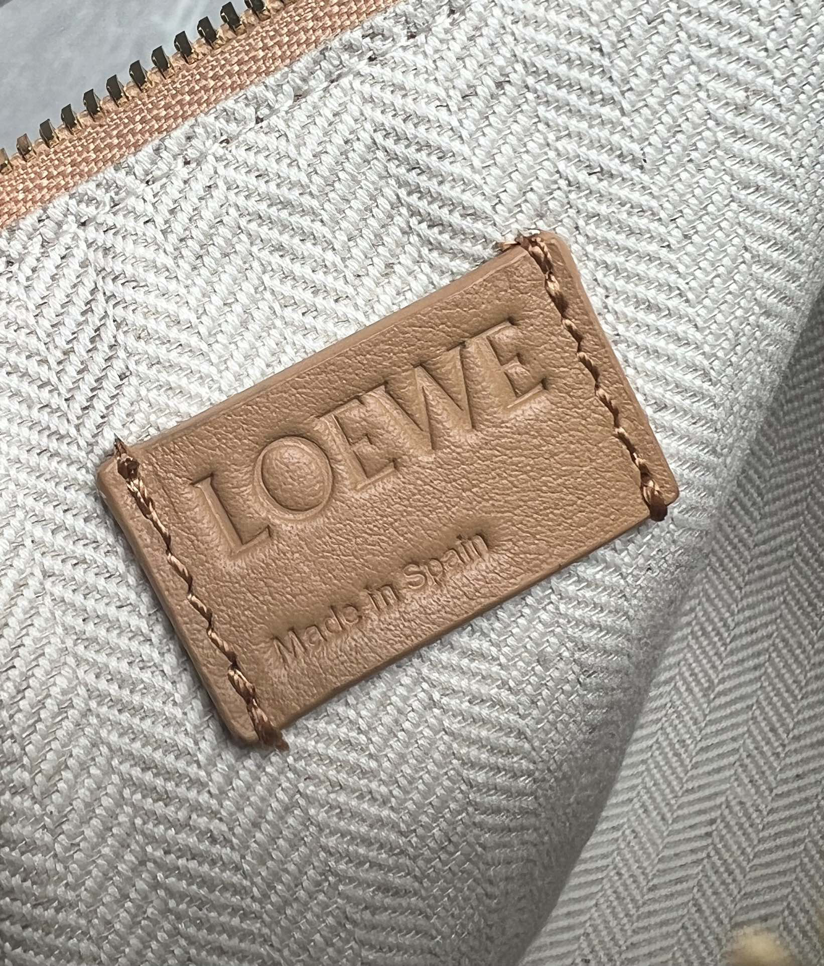 Loewe Hammock Underarm Bag 0687