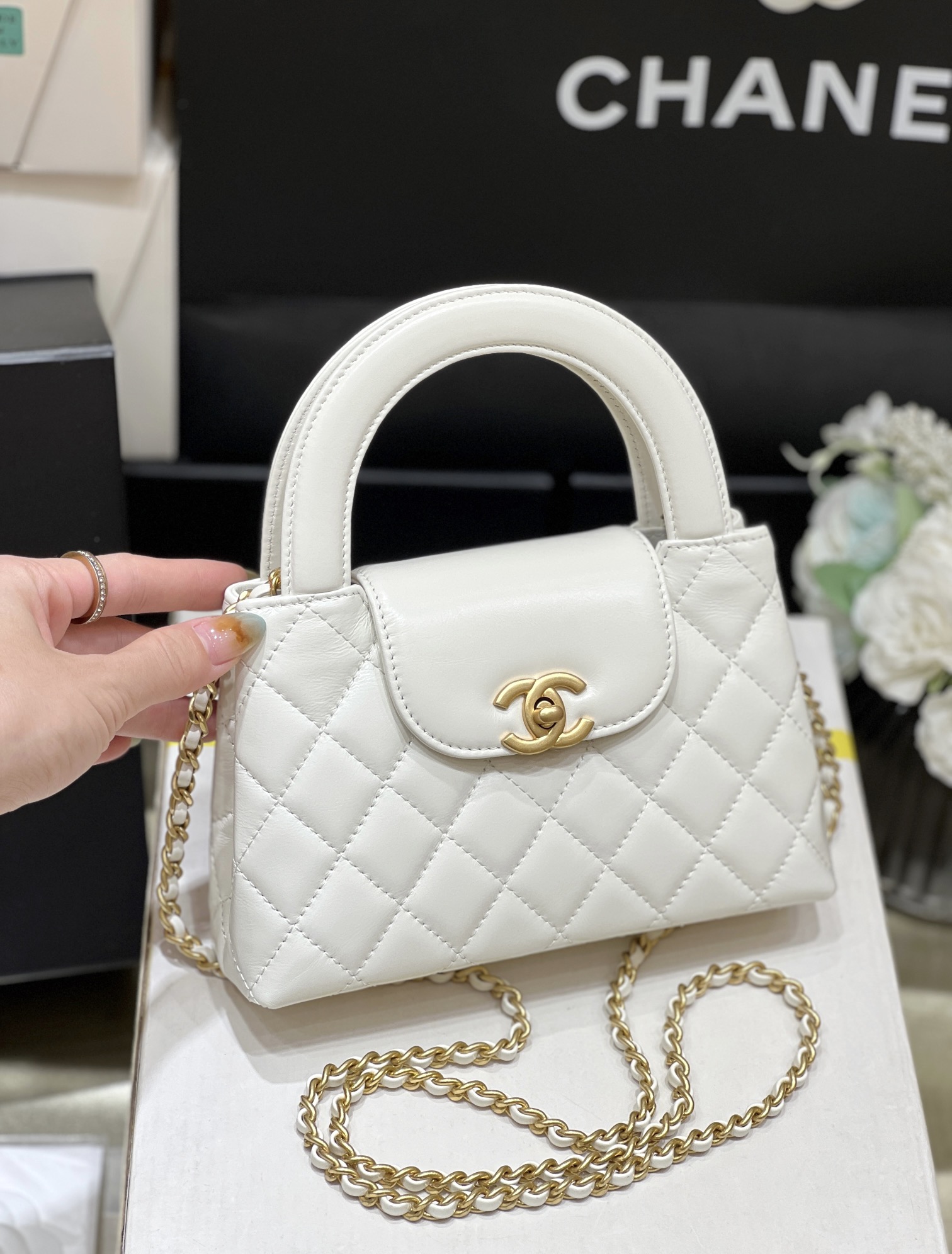 Chanel 24P Kelly Handbag AS4416