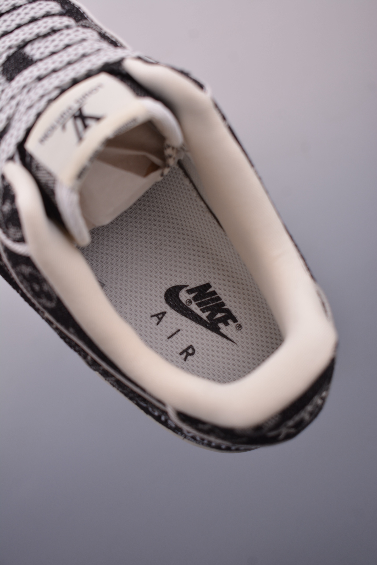 Louis Vuitton x Nike Air Force 1 07 LV8 Low Sneakers Denim Black Denim Print SC9207-531