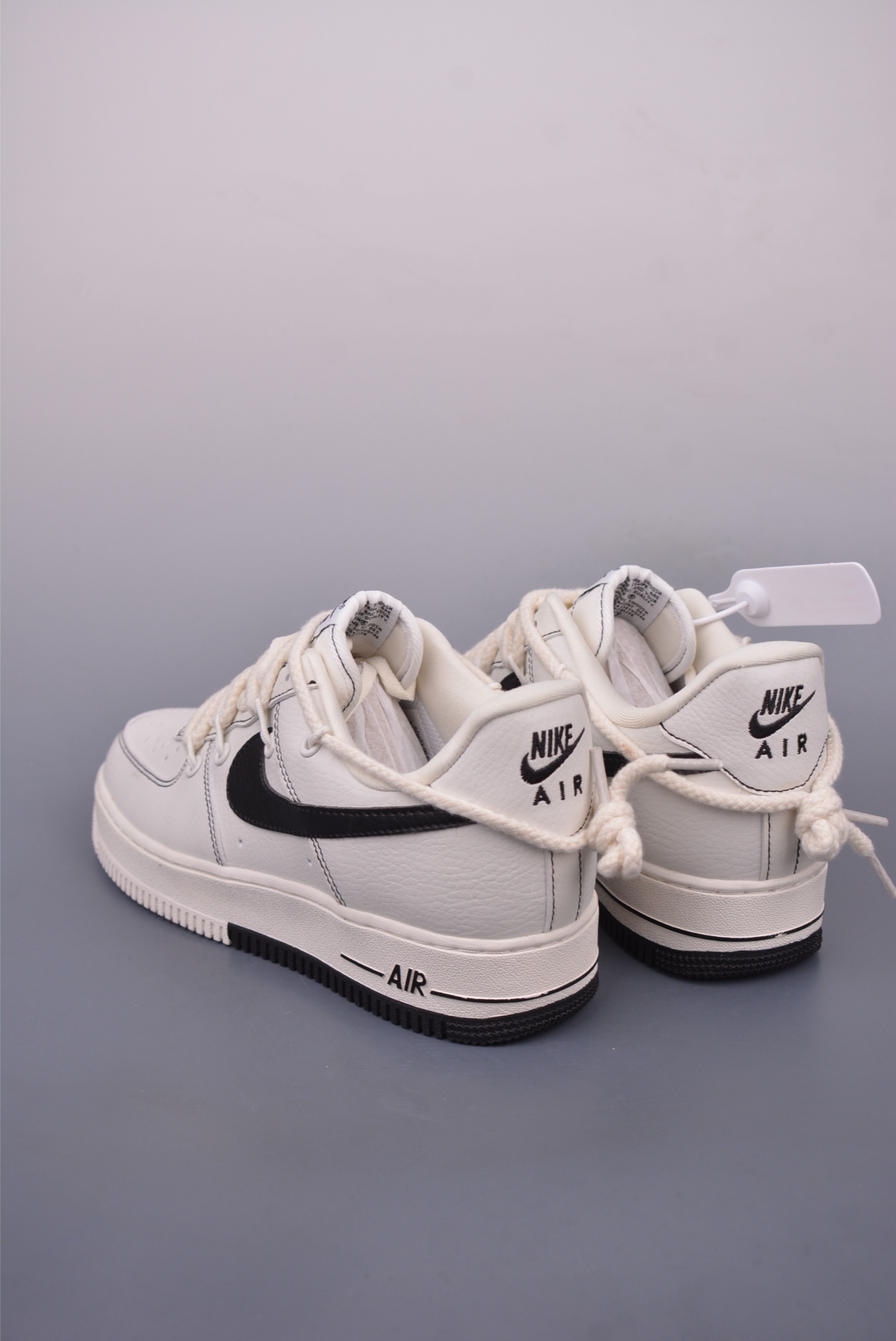 Nike Air Force 1 07 Low Sneakers Beige Black SX1968-002